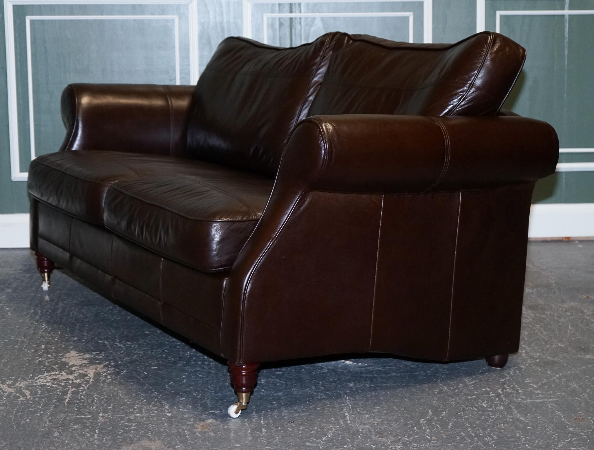 VINTAGE STUNNiNG CHOCOLATE BROWN LEATHER 2 TO 3 SEATER SOFA For Sale 4