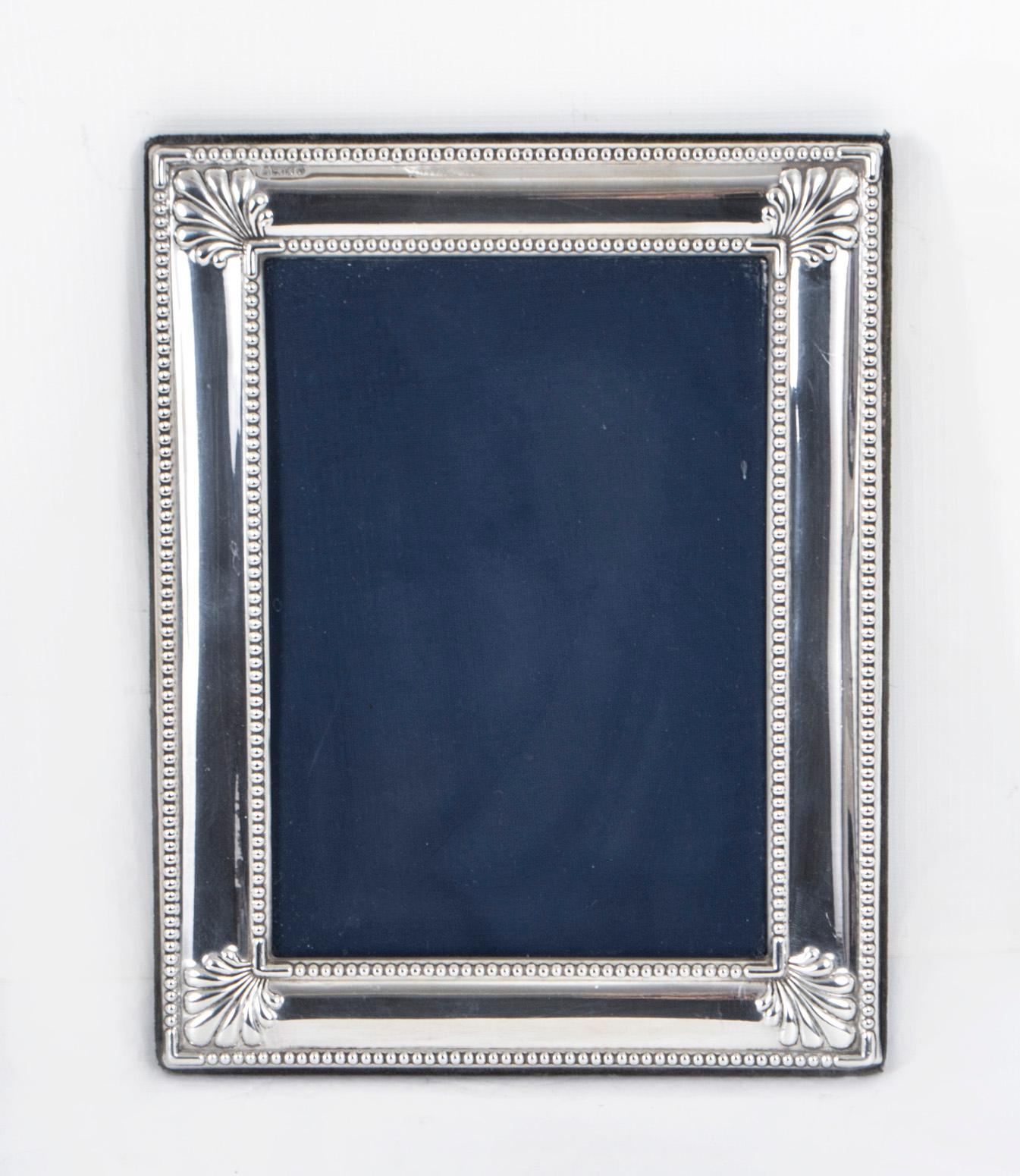 Vintage Stunning Classical Sterling Silver Photo Frame 1