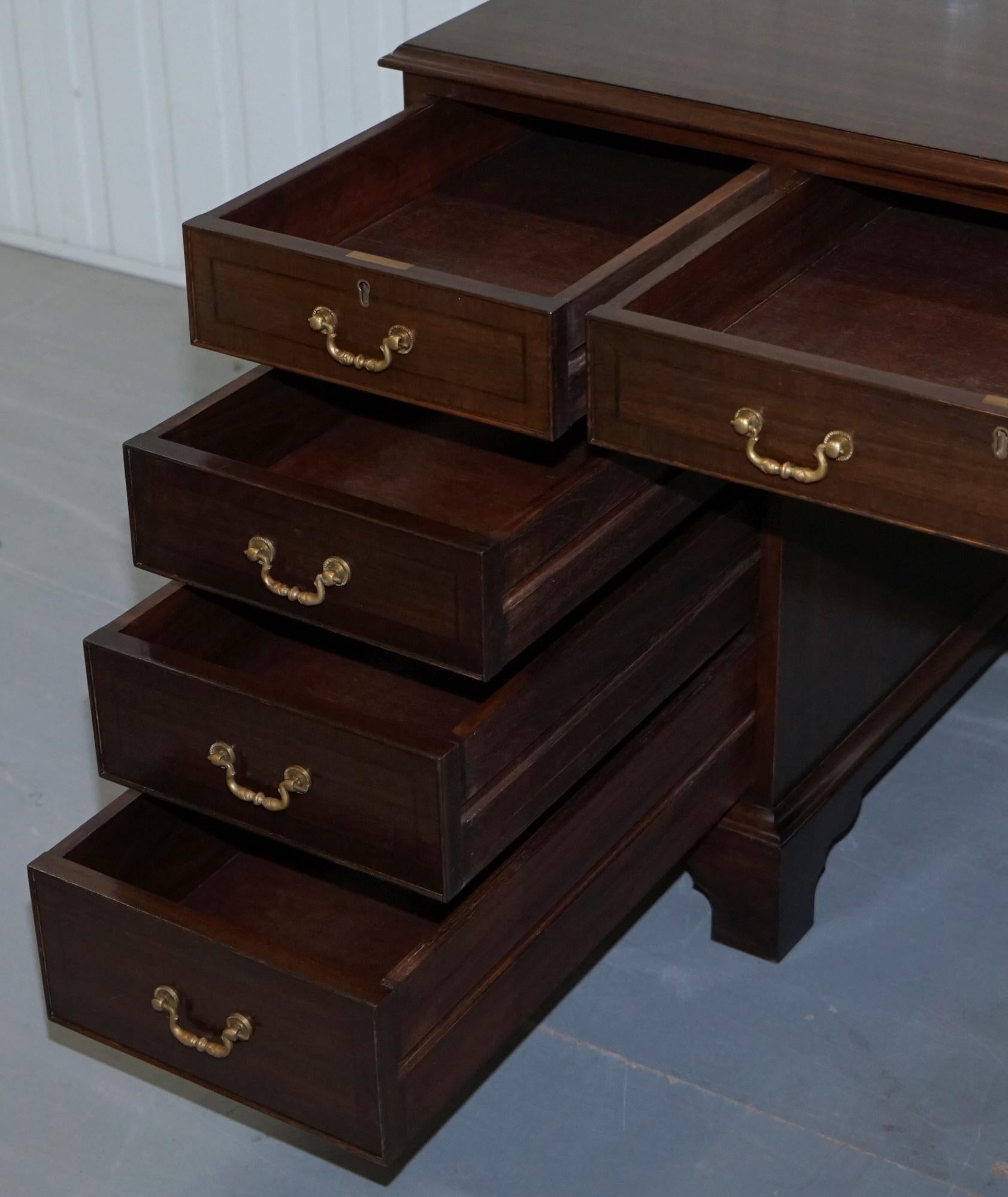 Vintage Stunning Large Solid Hardwood Twin Pedestal Partner Desk Rare Find 10