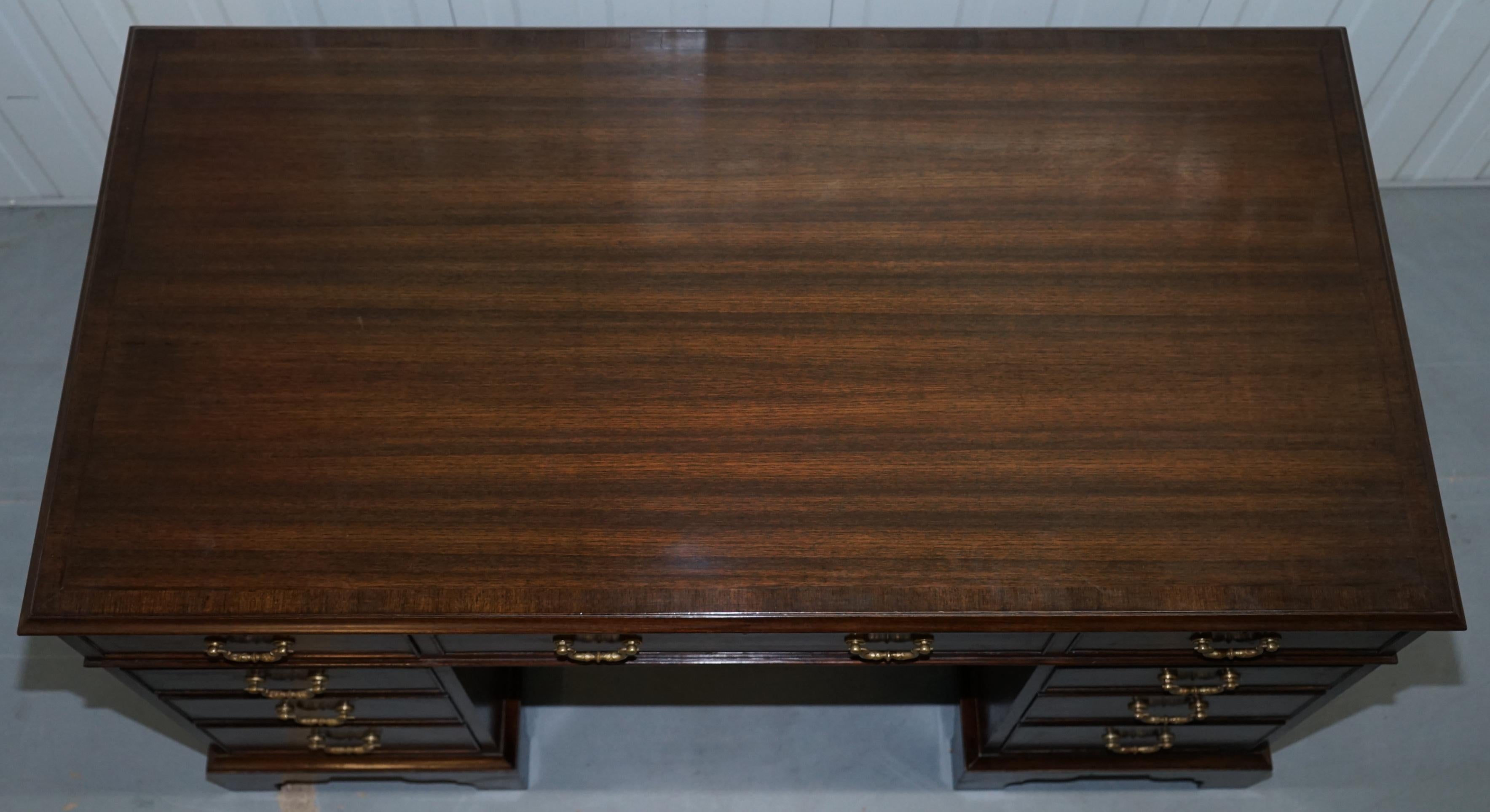 Victorian Vintage Stunning Large Solid Hardwood Twin Pedestal Partner Desk Rare Find