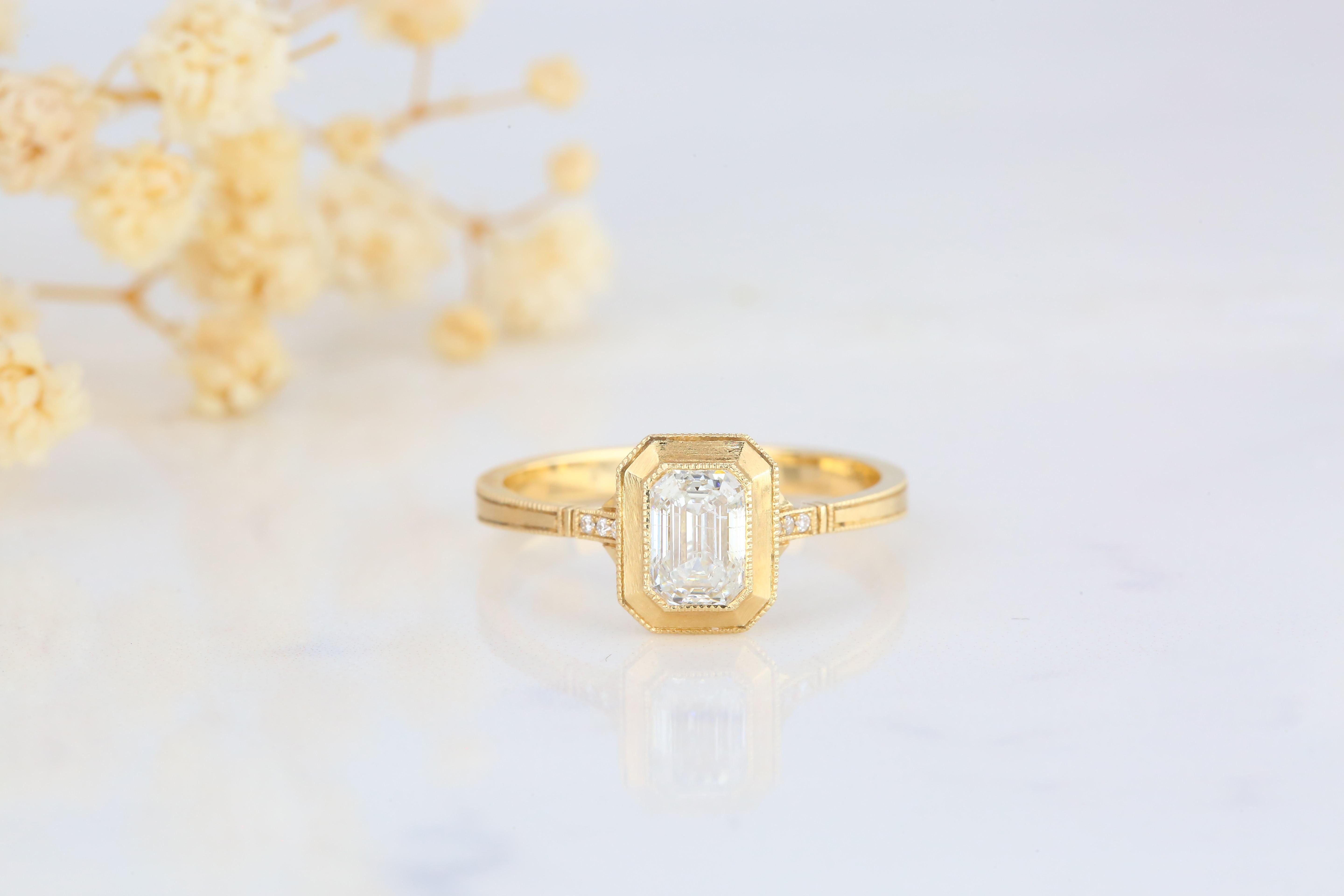 HRD Certified Vintage Style 0.72 Ct Emerald Cut Diamond Engagement Ring In New Condition In ISTANBUL, TR