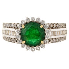 Vintage-Style 1.24ct Round Emerald Diamond Halo Cocktail Ring in 14K Yellow Gold