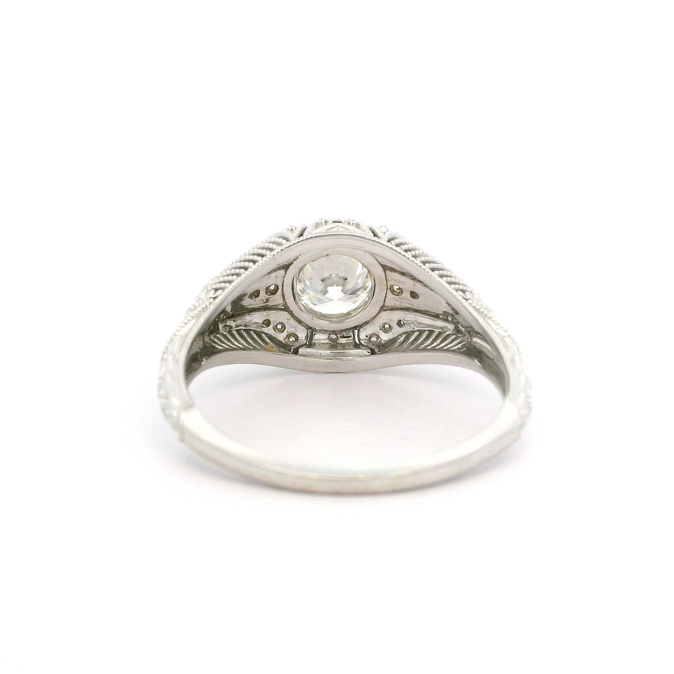 Anello in stile vintage in oro bianco 14k GIA 1,09ctw con diamante a grani di grano in vendita 4