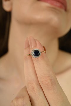 Anillo en racimo de zafiro azul natural y diamante de 1 quilate estilo vintage en oro de 18 quilates