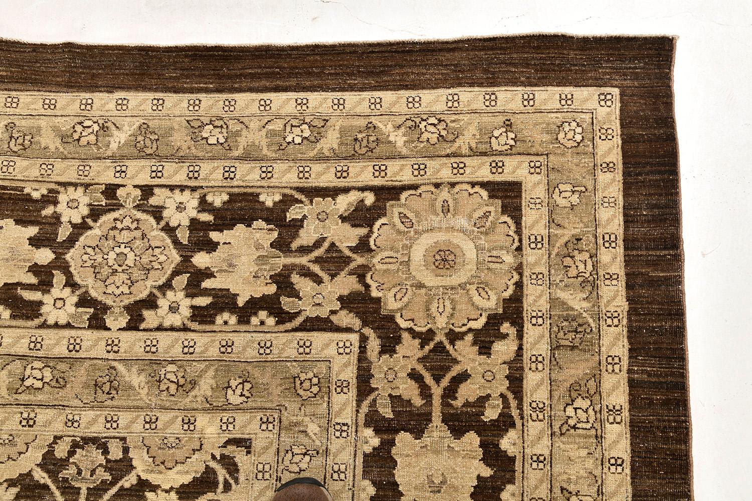 Vintage Style Amritsar Revival Rug from Mehraban 4