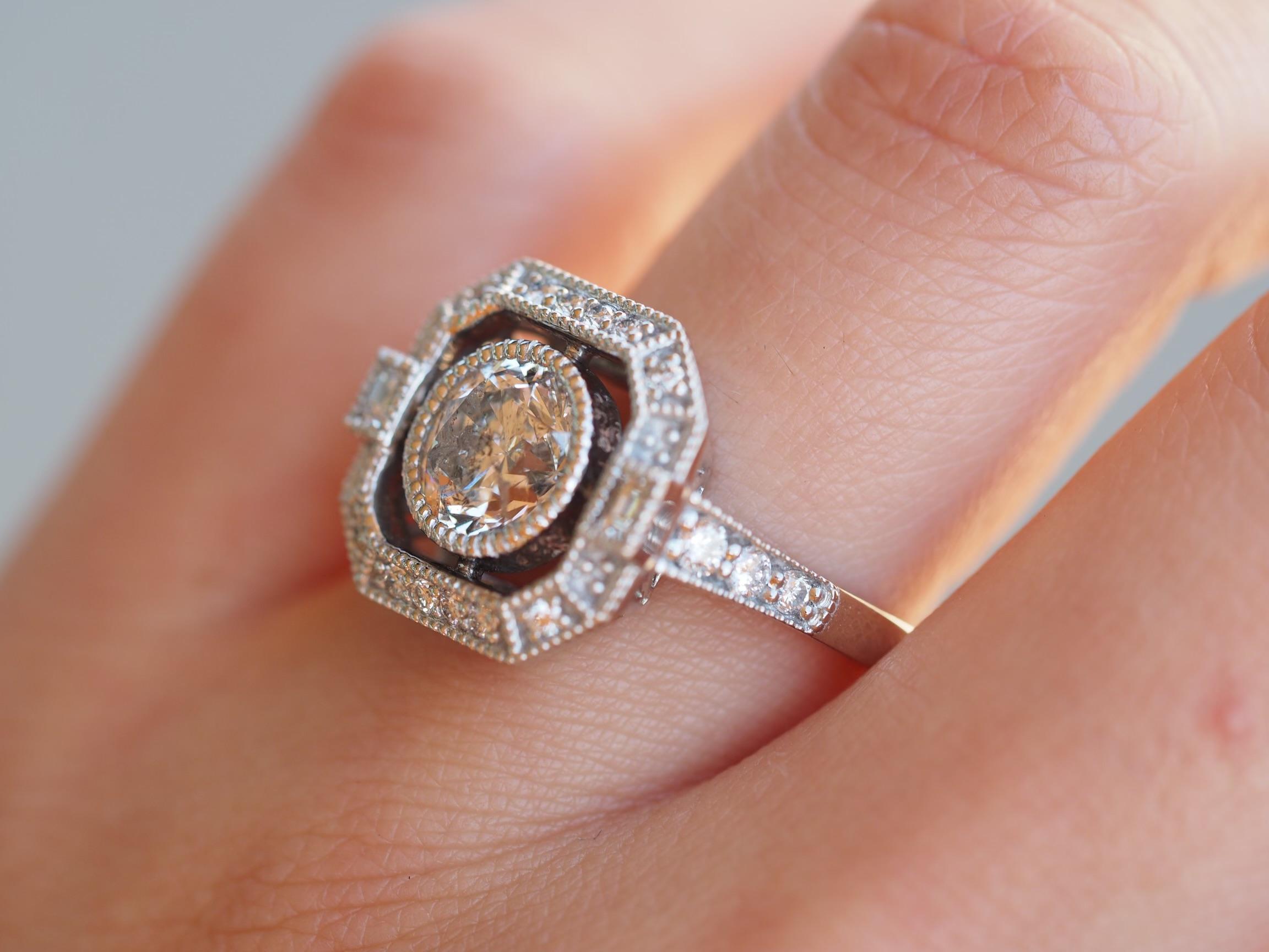 Vintage Style Art-Deco Platin 1.55CT Runder Brillant Diamant Ring im Zustand „Neu“ in Addison, TX