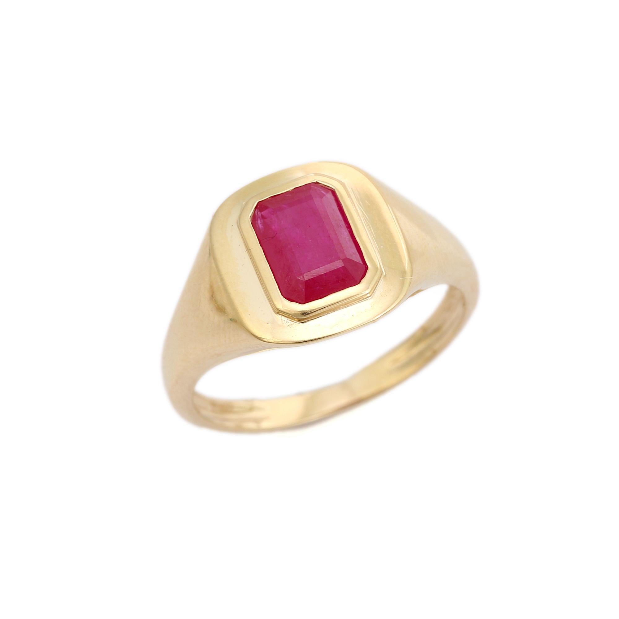 Im Angebot: Vintage-Stil Lünette Set Smaragd-Schliff Rubin Signet Ring in 14k Gelbgold Schmuck () 9