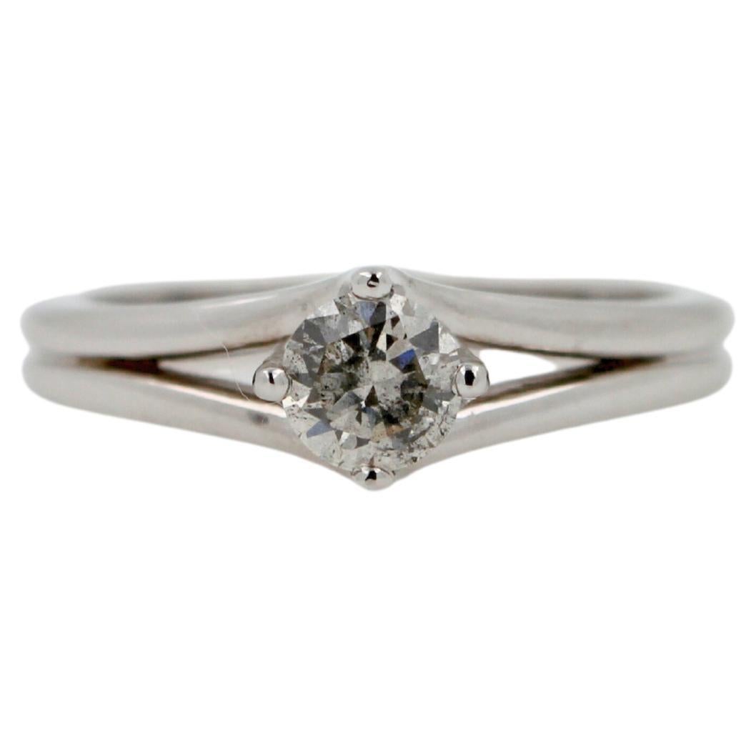 Vintage Style Brilliant Cut Round Classic Diamond Solitaire 18K White Gold Ring