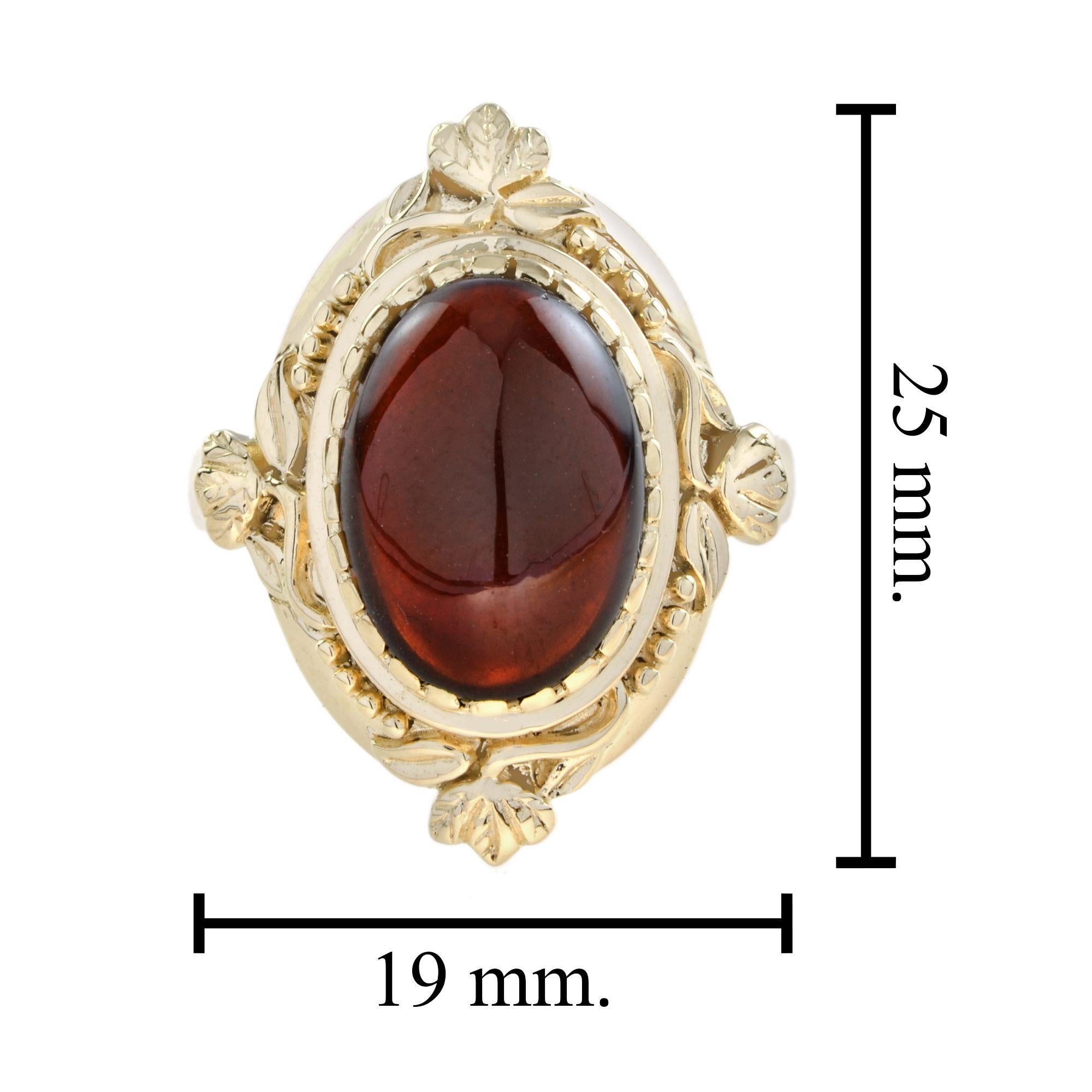 Vintage Style Cabochon Garnet Cocktail Ring in 9K Yellow Gold 1