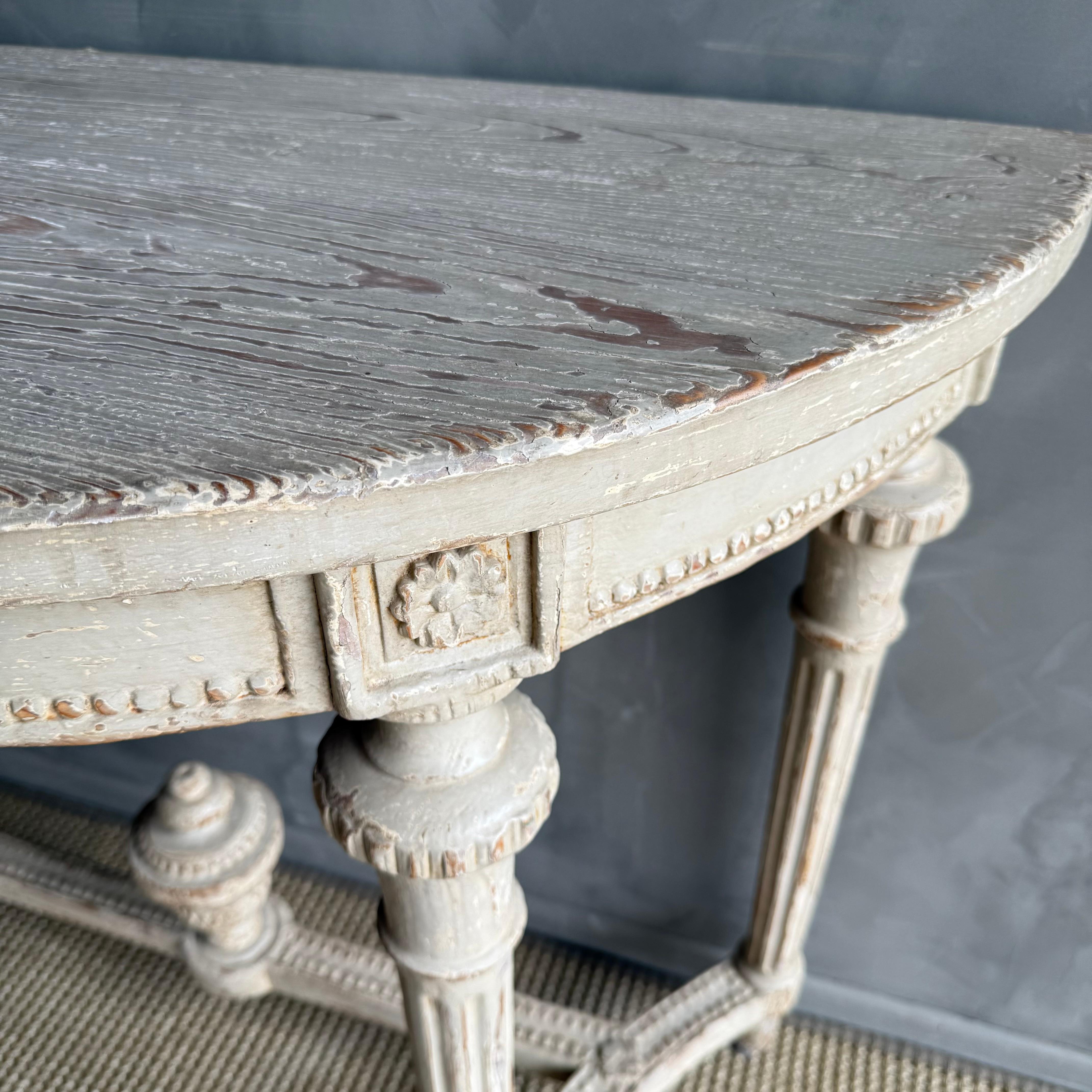 Vintage Style Demi Console With Carvings and Distressed Painted Finish For Sale 3