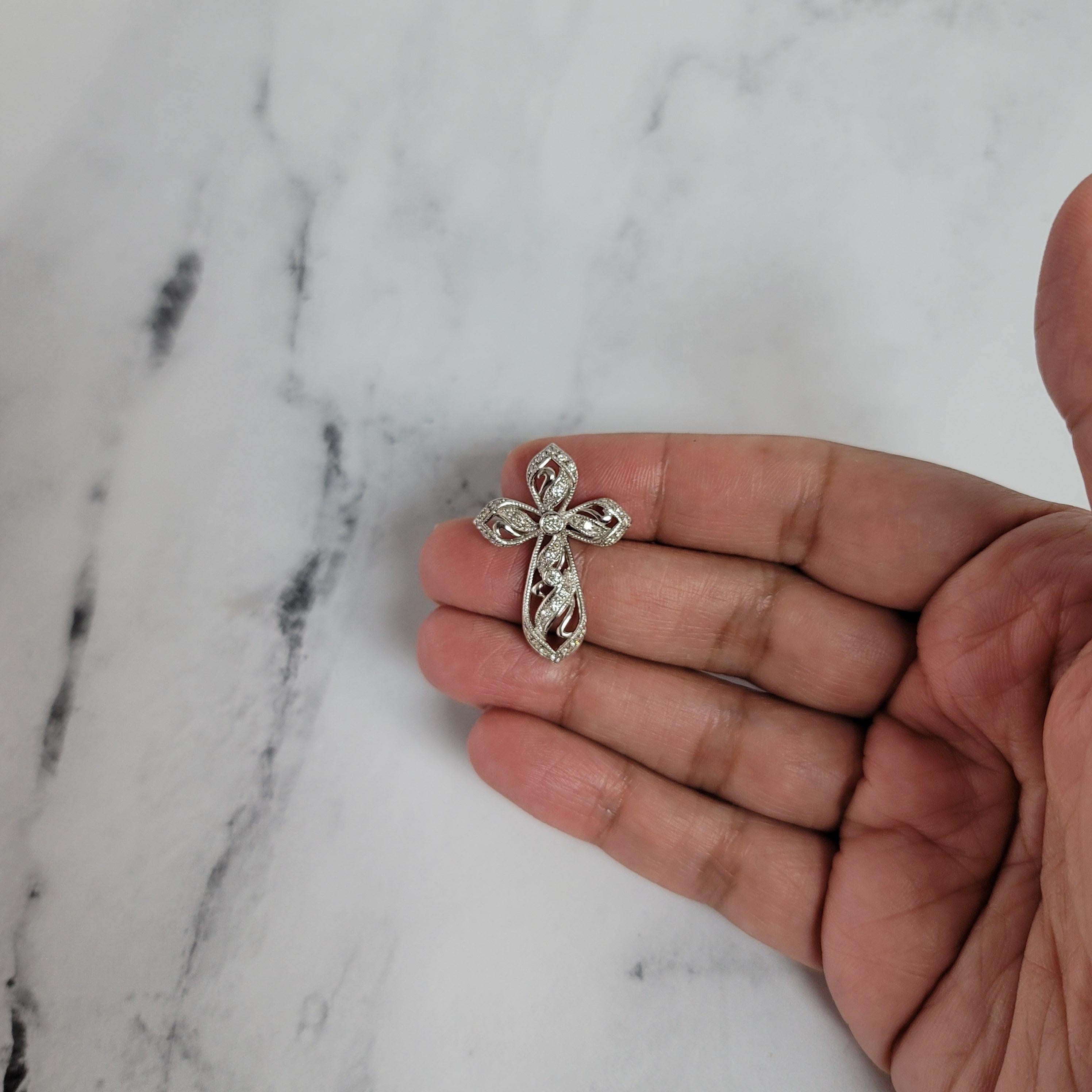 Vintage Style Diamond Cross Pendant .50cttw 14k White Gold In New Condition For Sale In Sugar Land, TX
