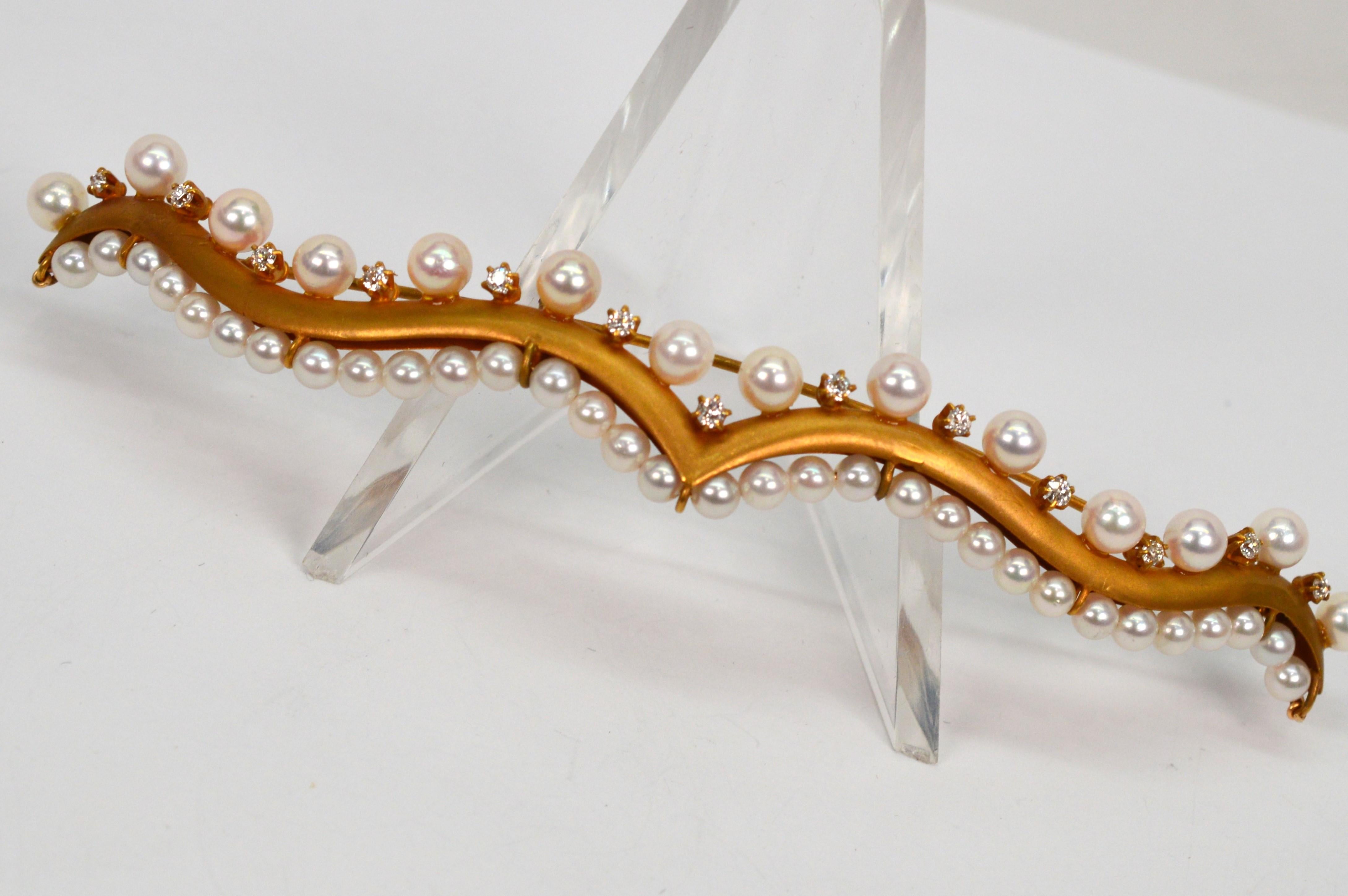 Vintage Style Diamond Pearl 14 Karat Yellow Gold Bridal Hair Barrette Brooche For Sale 1