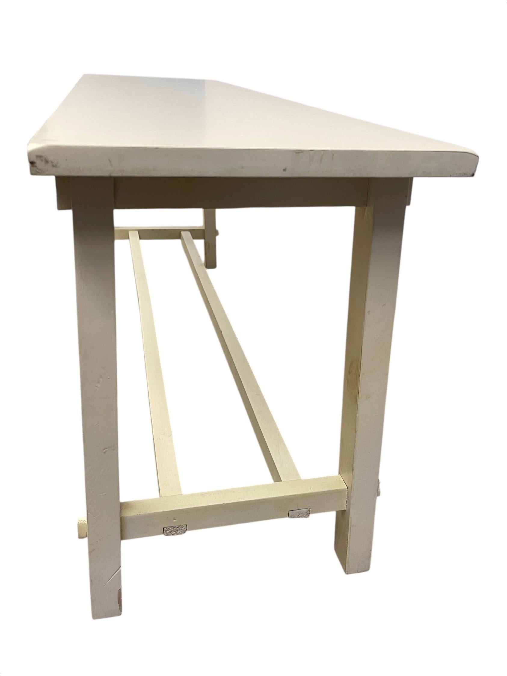 Legno Tavolo o panca da fattoria in stile vintage - Utility lungo con base a barella in vendita