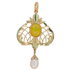 Vintage style gold pendant with opal, pearl, diamonds.