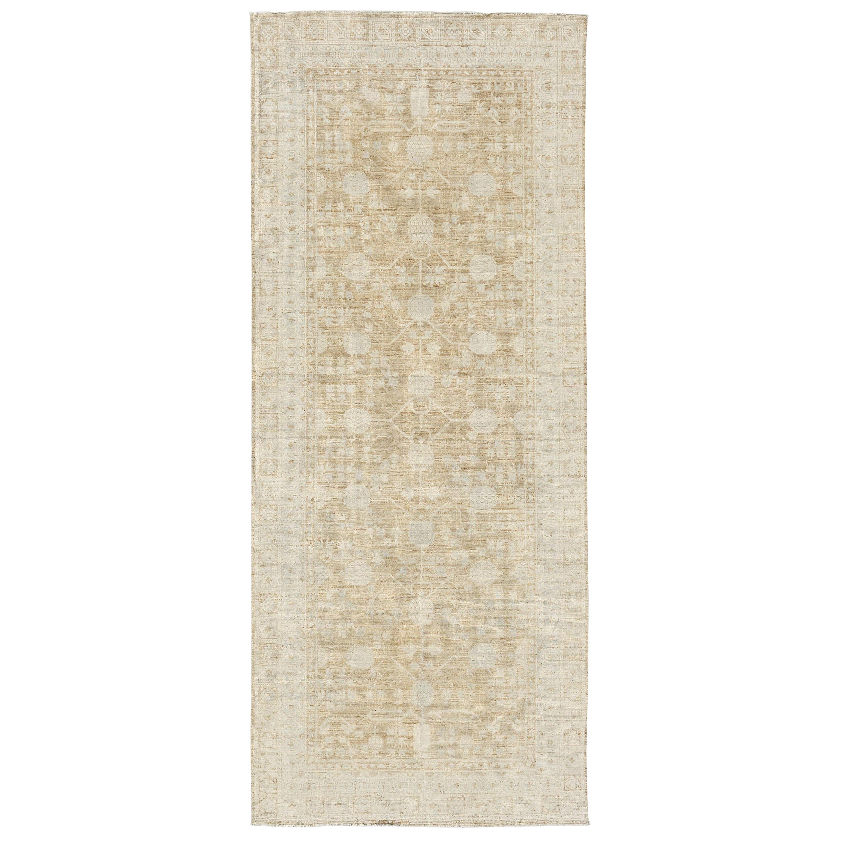 Runner di design Khotan in stile vintage in vendita
