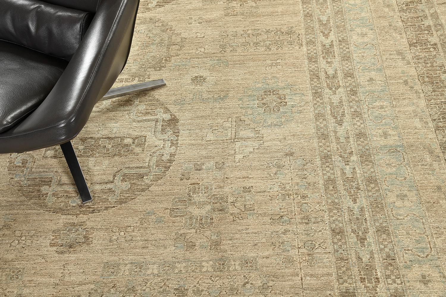 Khotan Revival-Teppich im Vintage-Stil im Zustand „Neu“ im Angebot in WEST HOLLYWOOD, CA