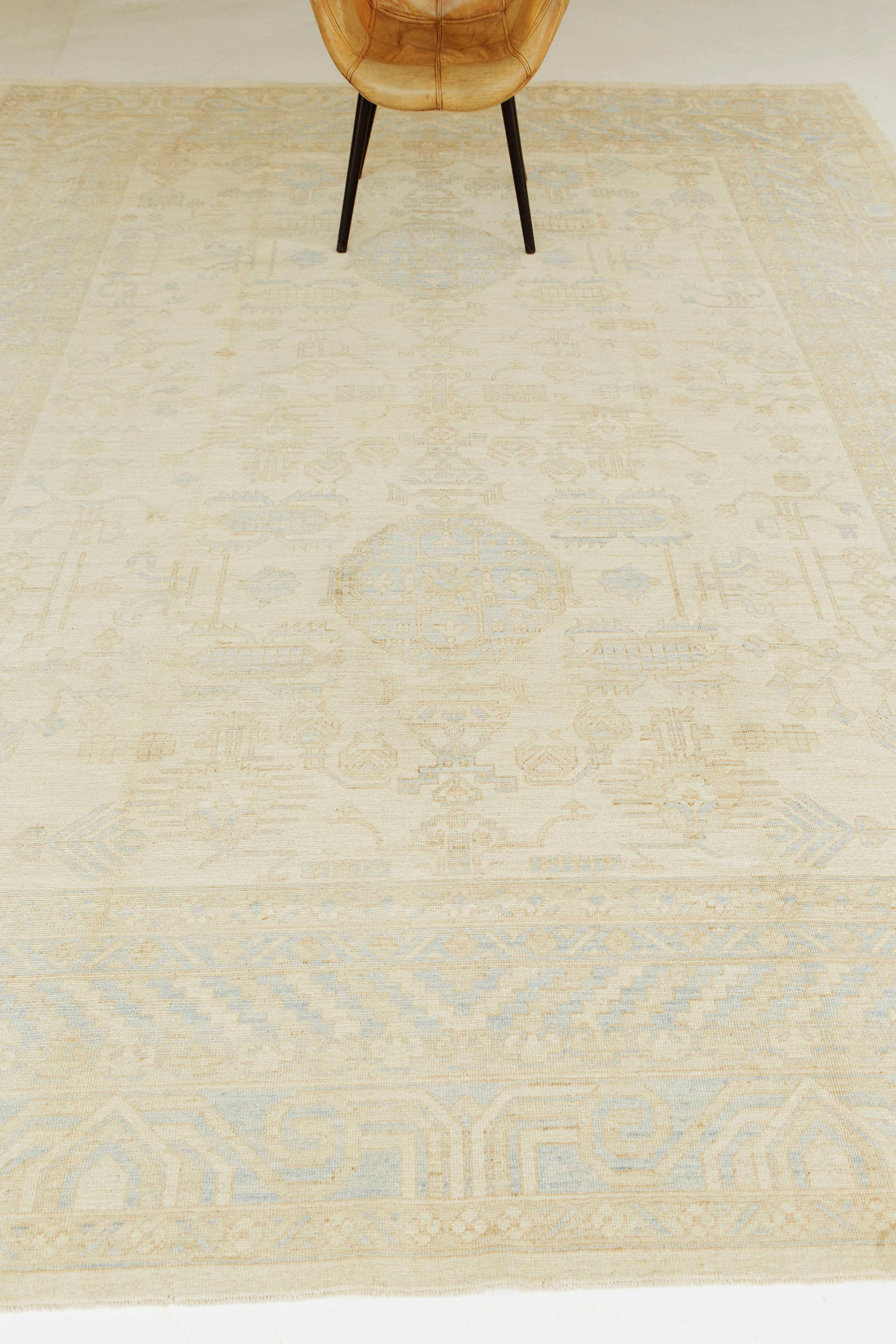 Vintage Style Khotan Revival Rug In New Condition For Sale In WEST HOLLYWOOD, CA