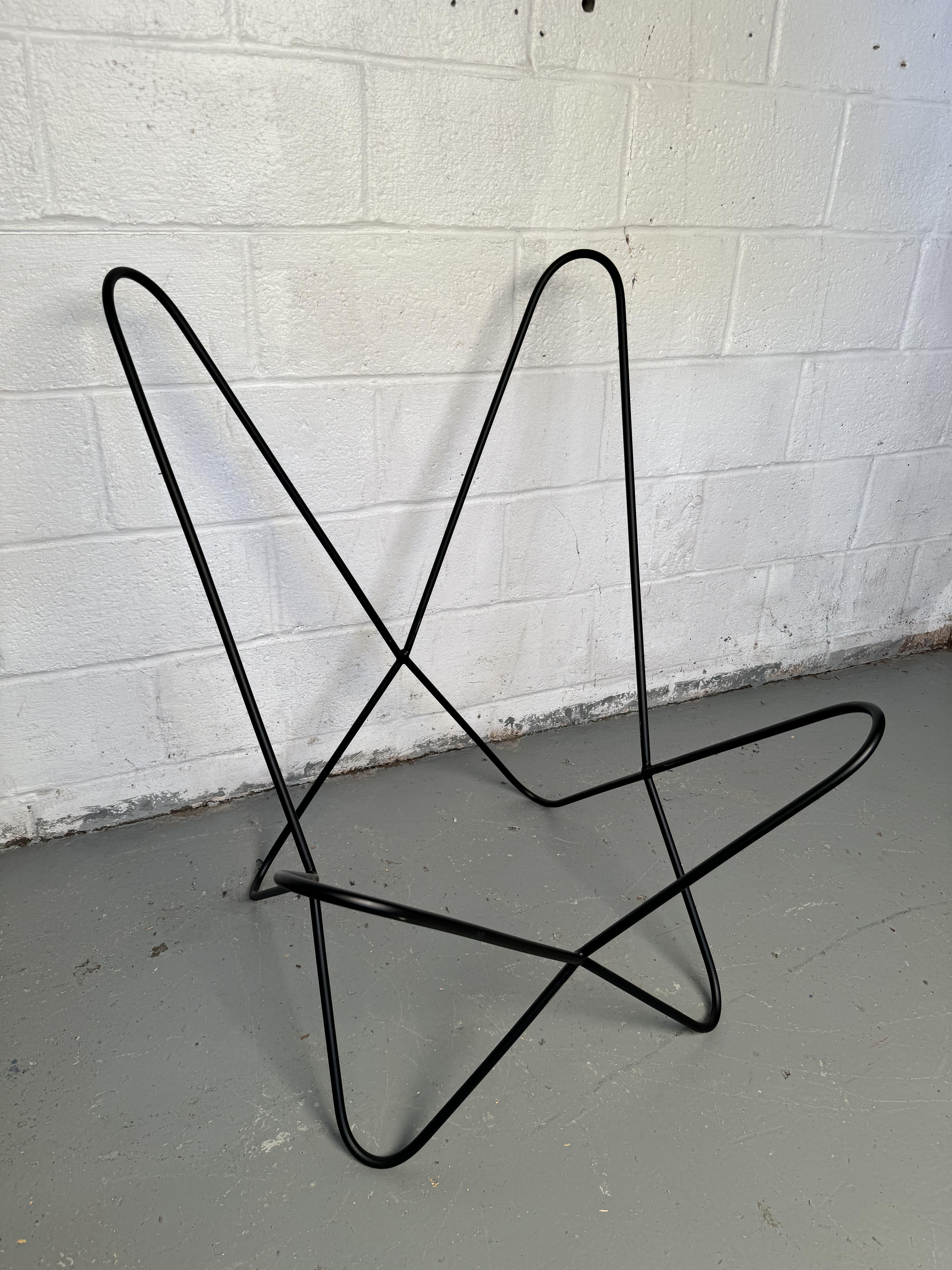Vintage Style Leather Butterfly Chairs For Sale 5