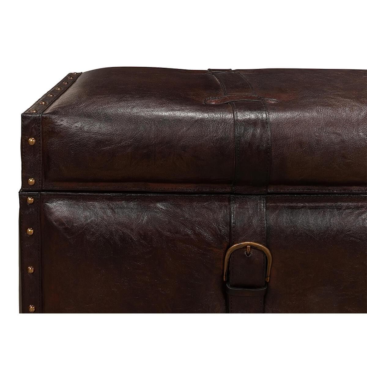 Vintage-Style Leather Trunk Bench 1