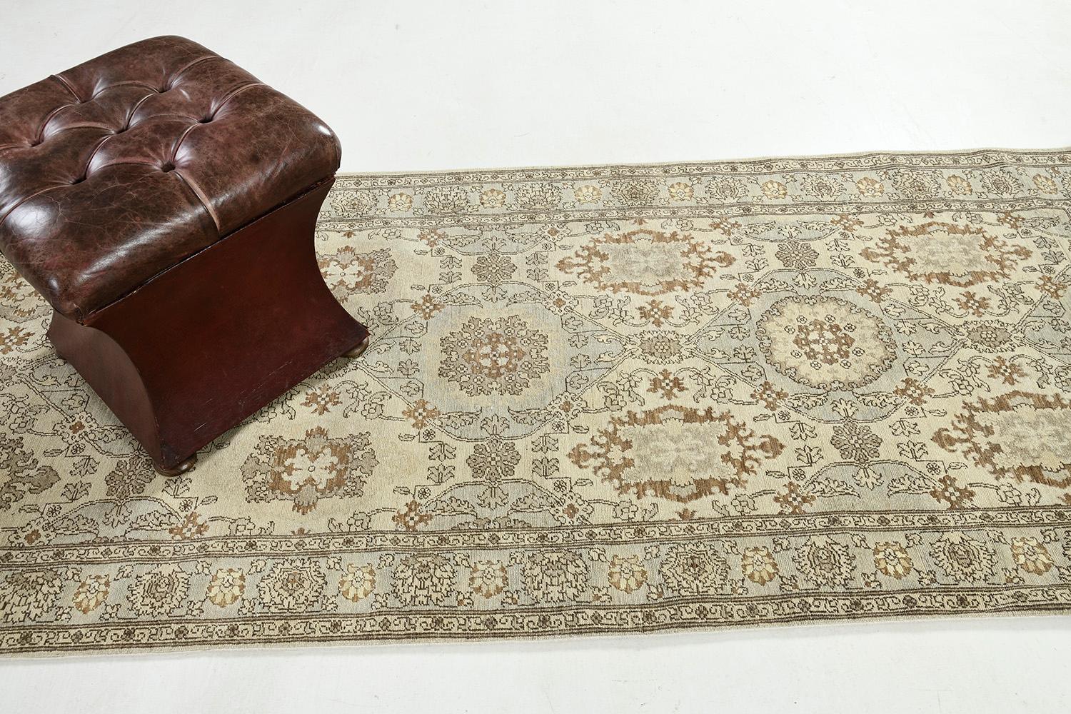 Mahal Revival-Läufer im Vintage-Stil (Wolle) im Angebot