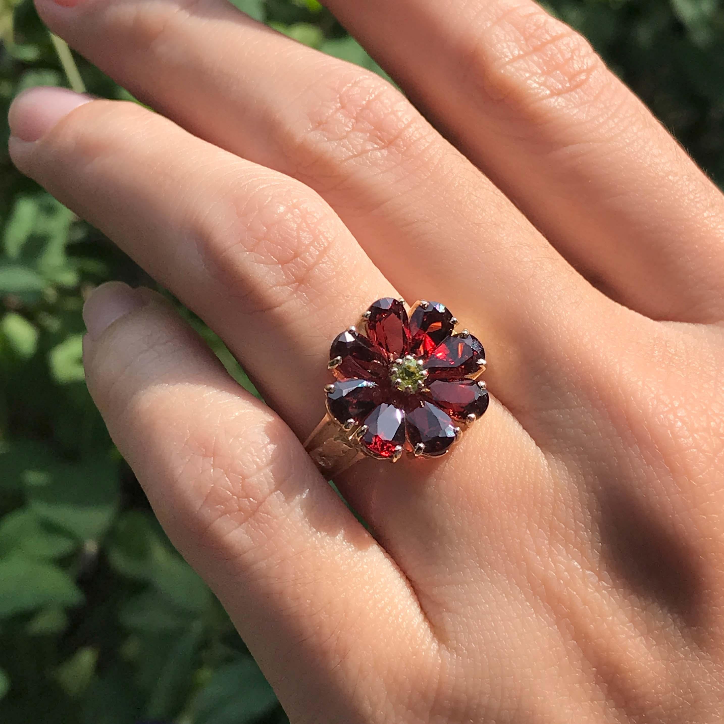 For Sale:  Vintage Style Natural Peridot and Garnet Flower Cluster Ring in 14K Yellow 3