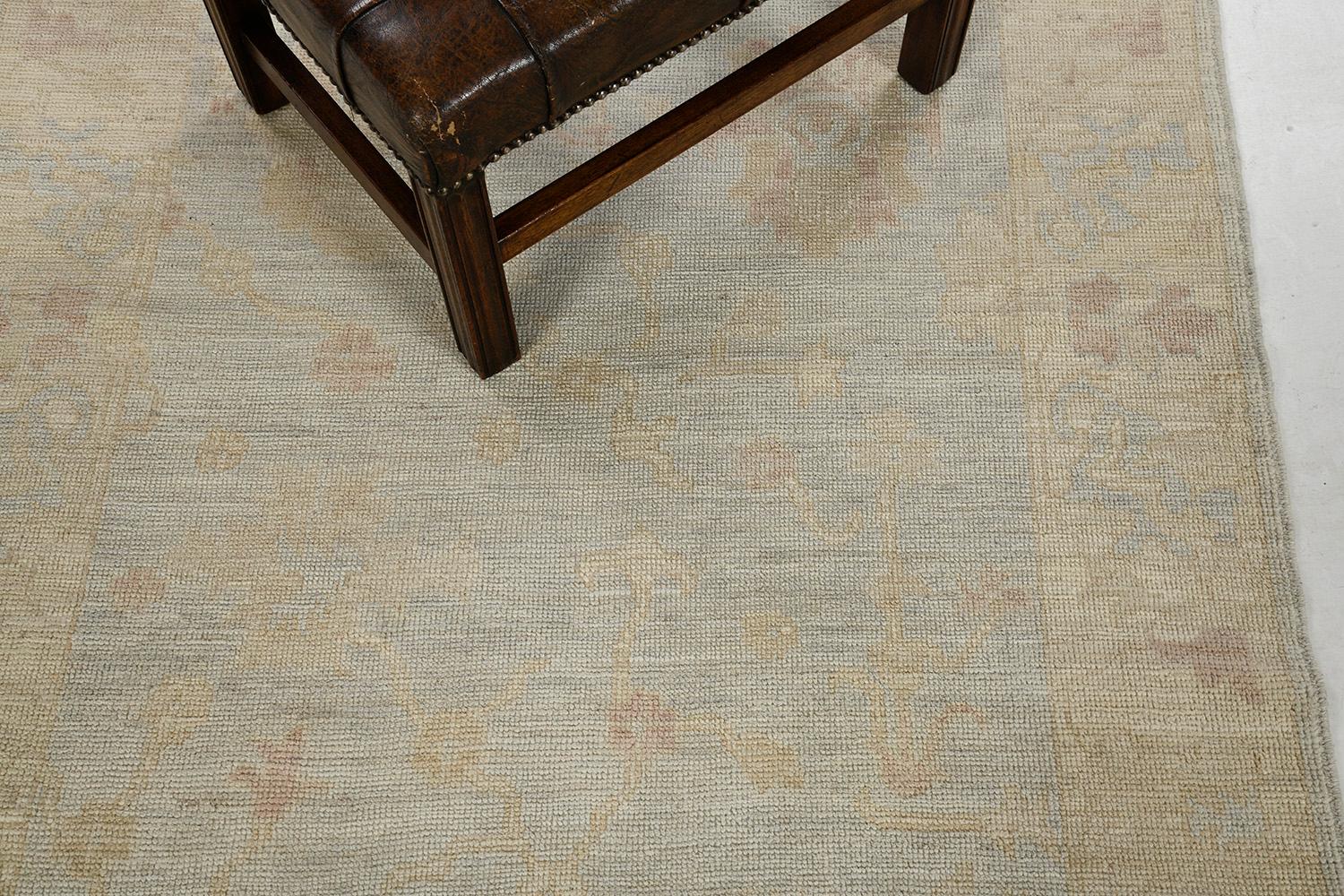 Vintage Style Oushak Kollektion Teppich (Handgeknüpft) im Angebot