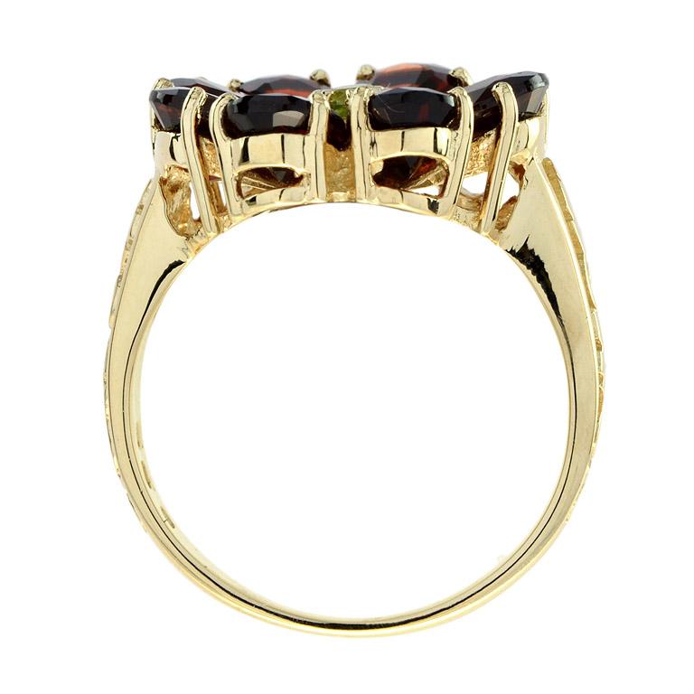 Taille ronde Bague de style vintage en or jaune 14K, péridot et grenat rouge, fleur de cocktail en vente