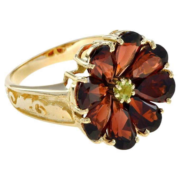Vintage Style Peridot & Red Garnet Cocktail Floral 14K Yellow Gold Ring
