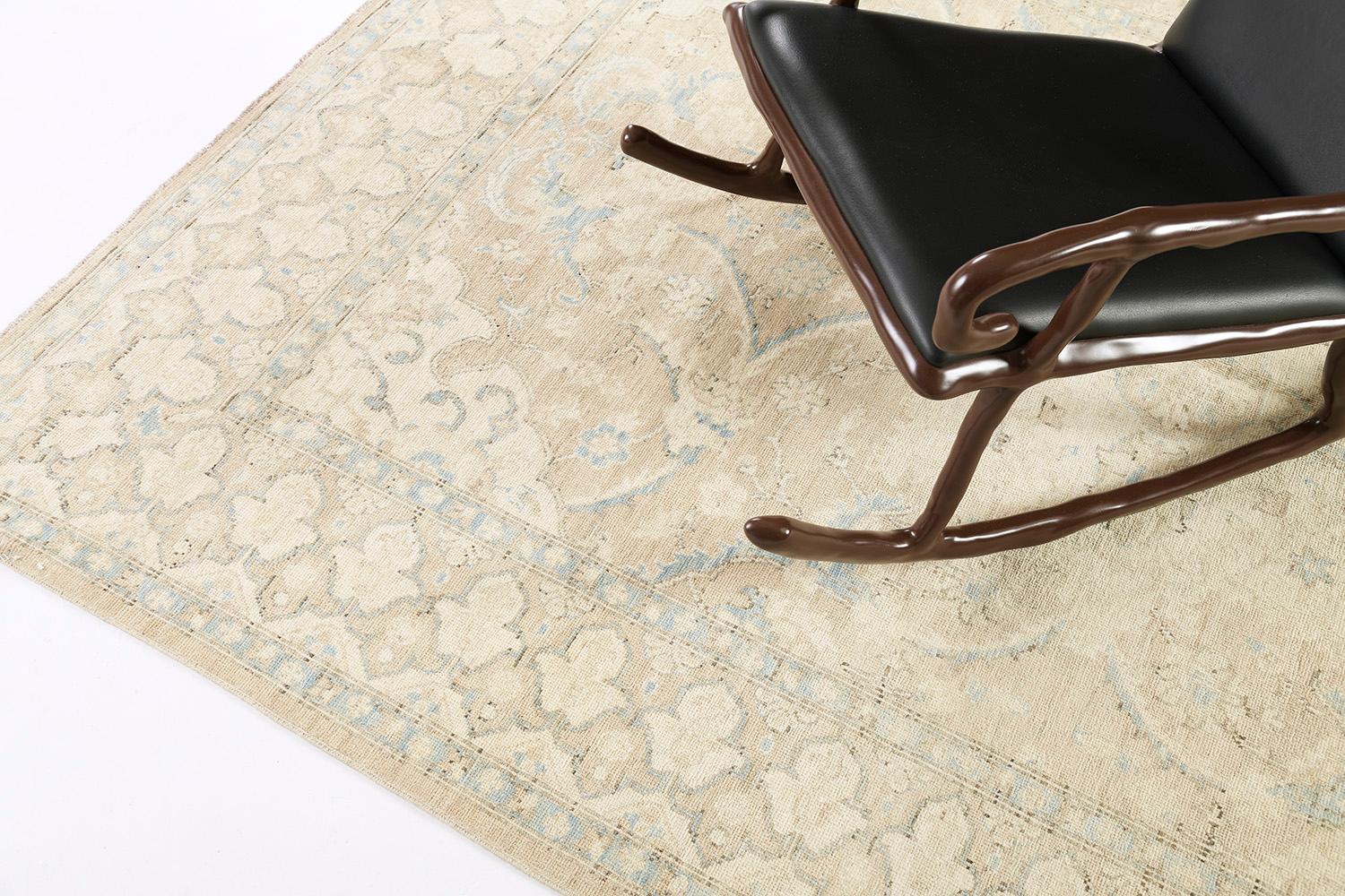 Contemporary Vintage Style Rapture Collection Rug For Sale