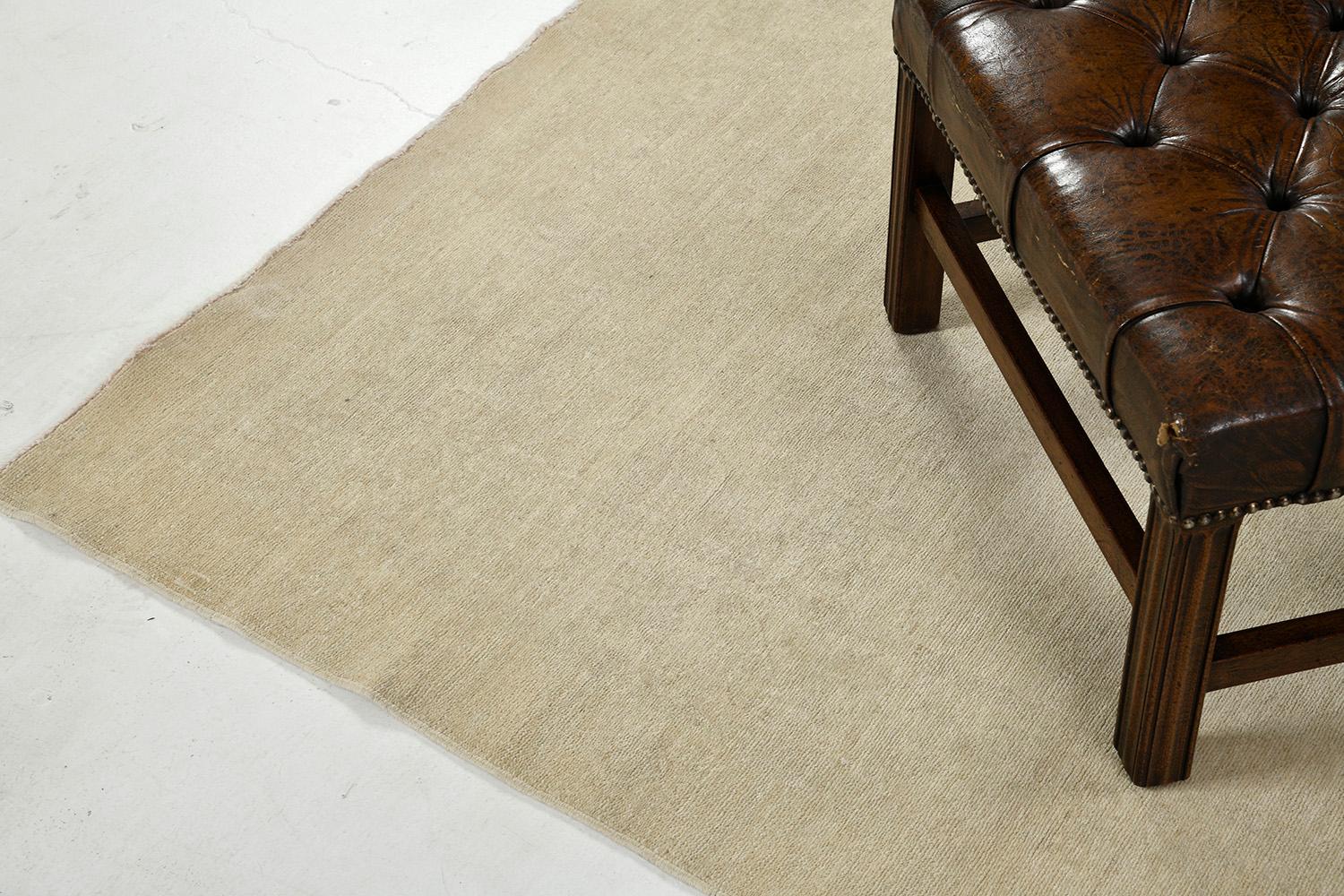 Annodato a mano Tappeto di design Sultanabad Rugs della collezione Rapture in stile vintage in vendita
