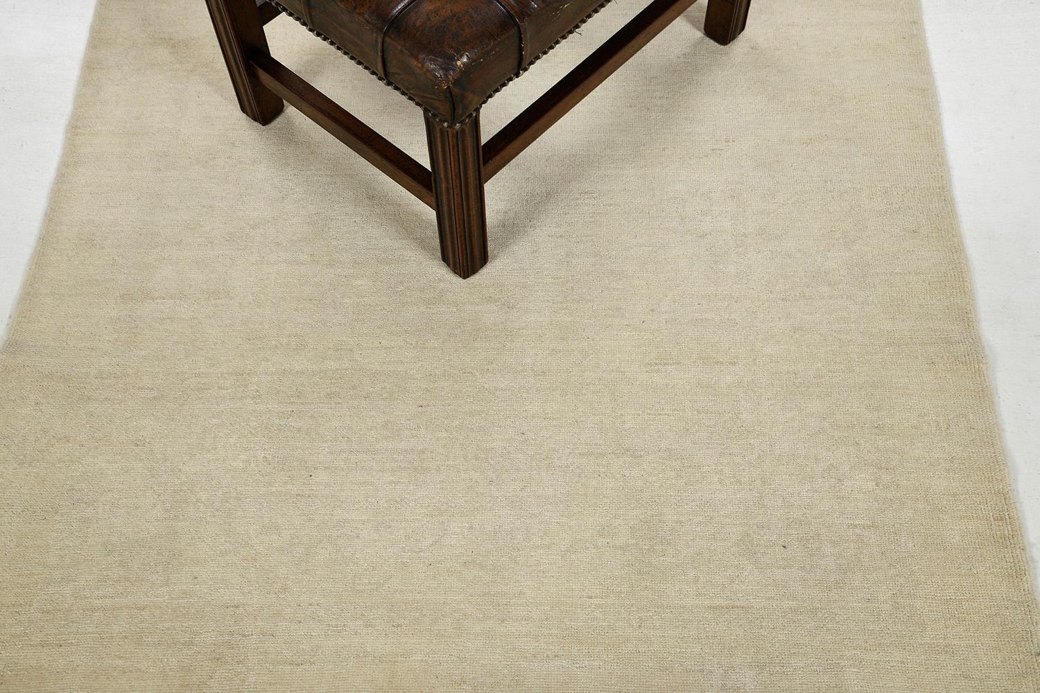 XXI secolo e contemporaneo Tappeto di design Sultanabad Rugs della collezione Rapture in stile vintage in vendita