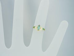 Vintage style ring with emerald in 14k gold