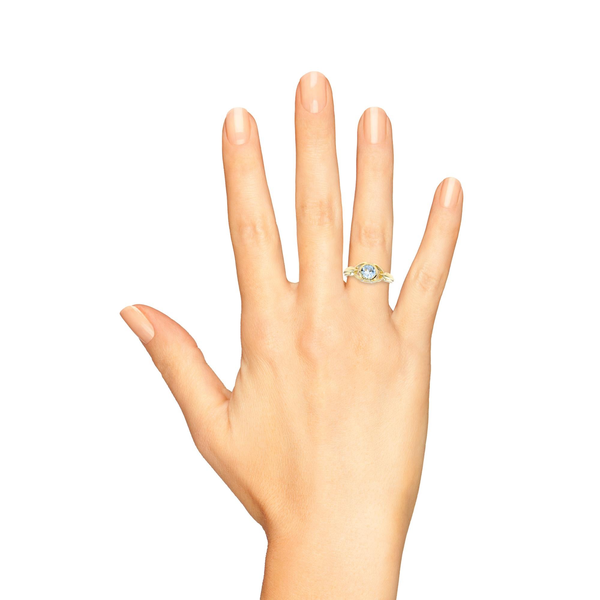 Vintage Style Round Blue Aquamarine Bezel Set 14K Yellow Gold Ring For Sale 1