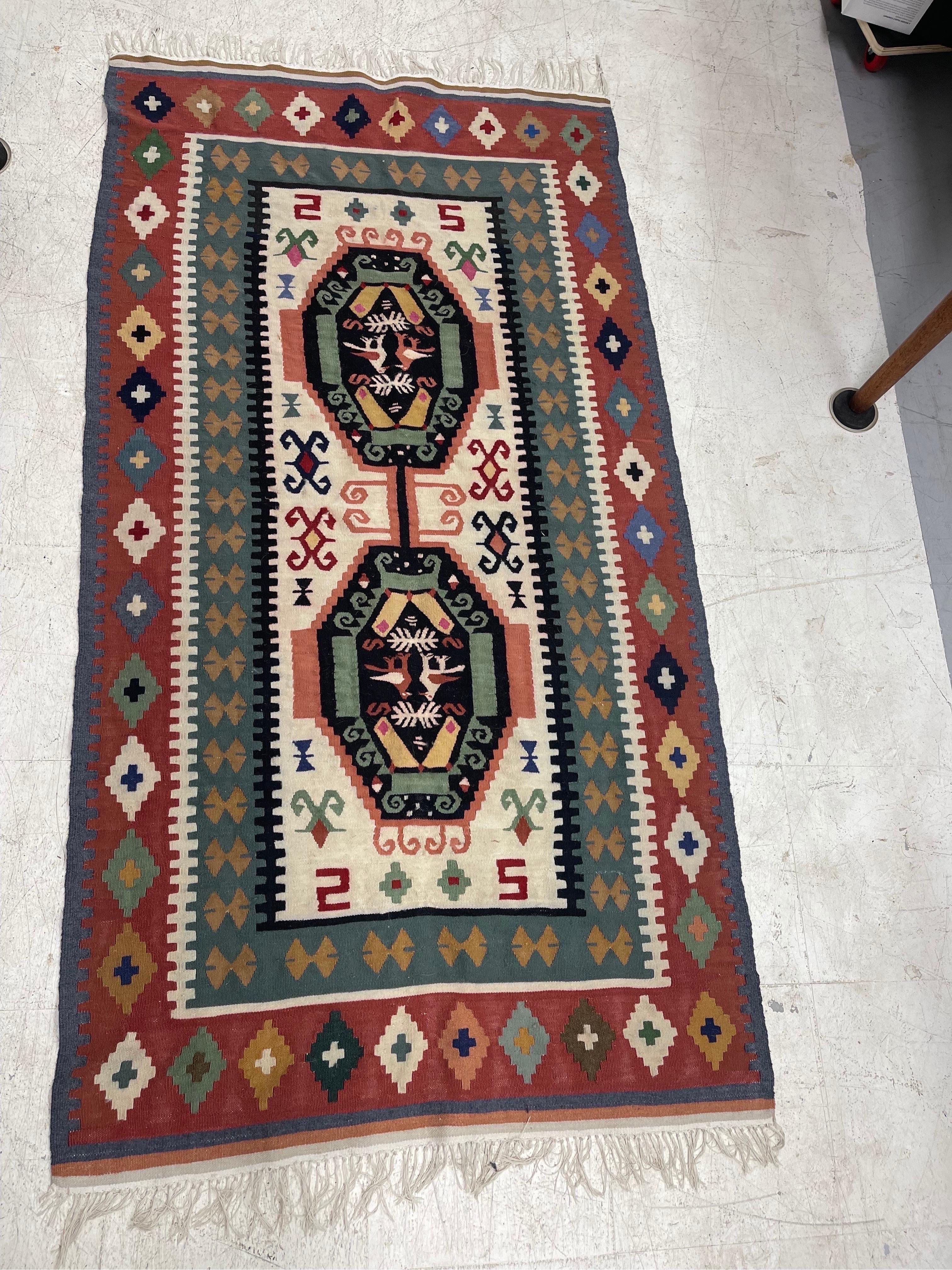 Teppich-Wandteppich im Vintage-Stil, Textil (Stoff) im Angebot