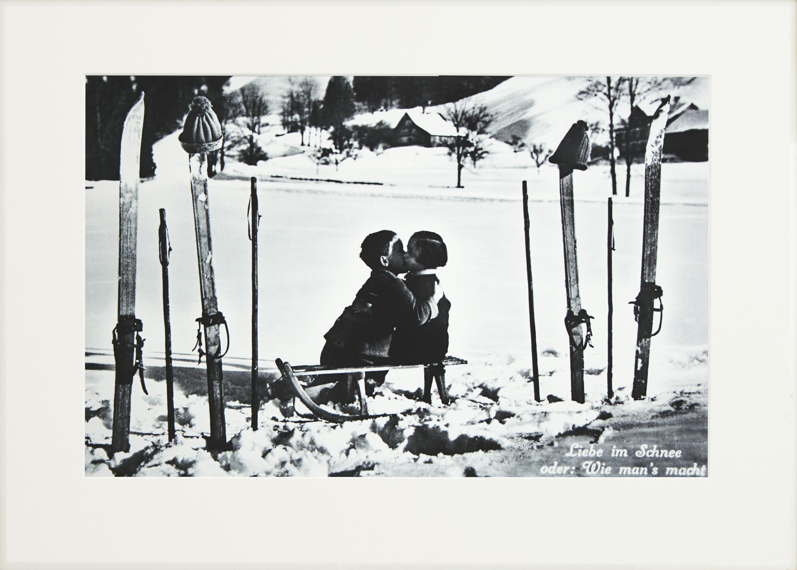 Skifotografie im Vintage-Stil, gerahmte Alpin-Skifotografie, Liebe im Schnee im Zustand „Gut“ im Angebot in Oxfordshire, GB