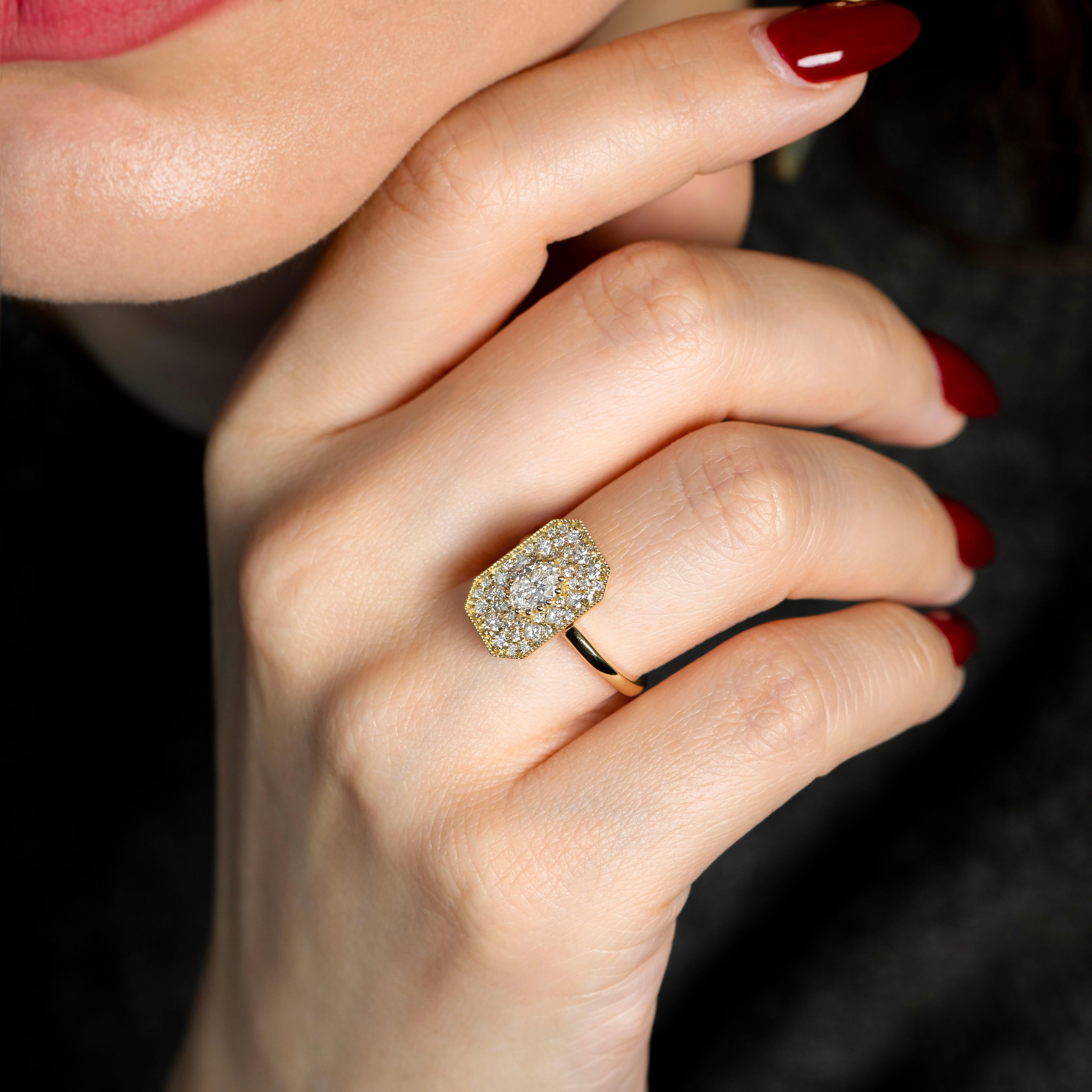 Taglio ovale Anello solitario in stile vintage, anello nuziale con diamante vero, gioielli con diamanti naturali in vendita