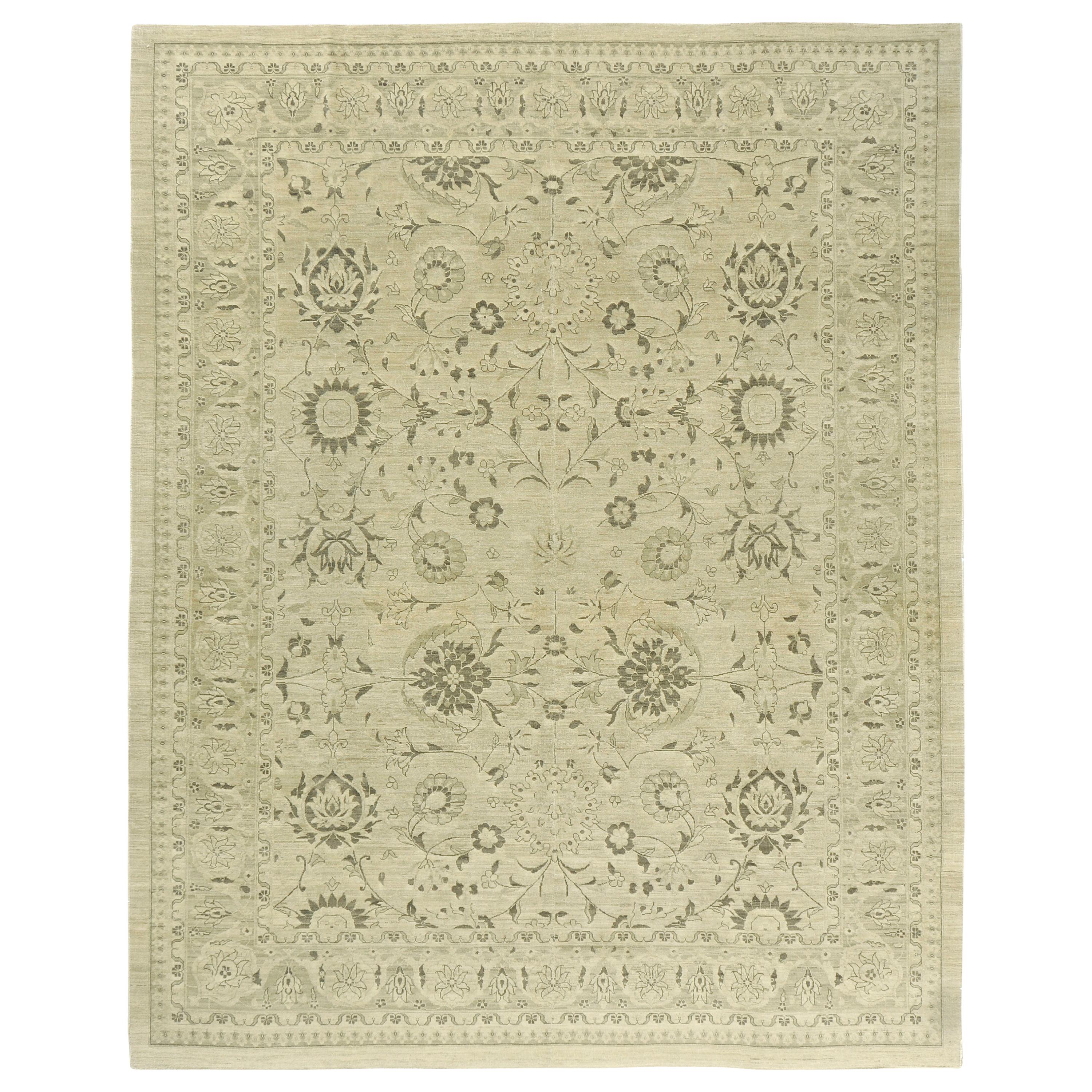 Vintage Style Sultanabad Design Rug For Sale