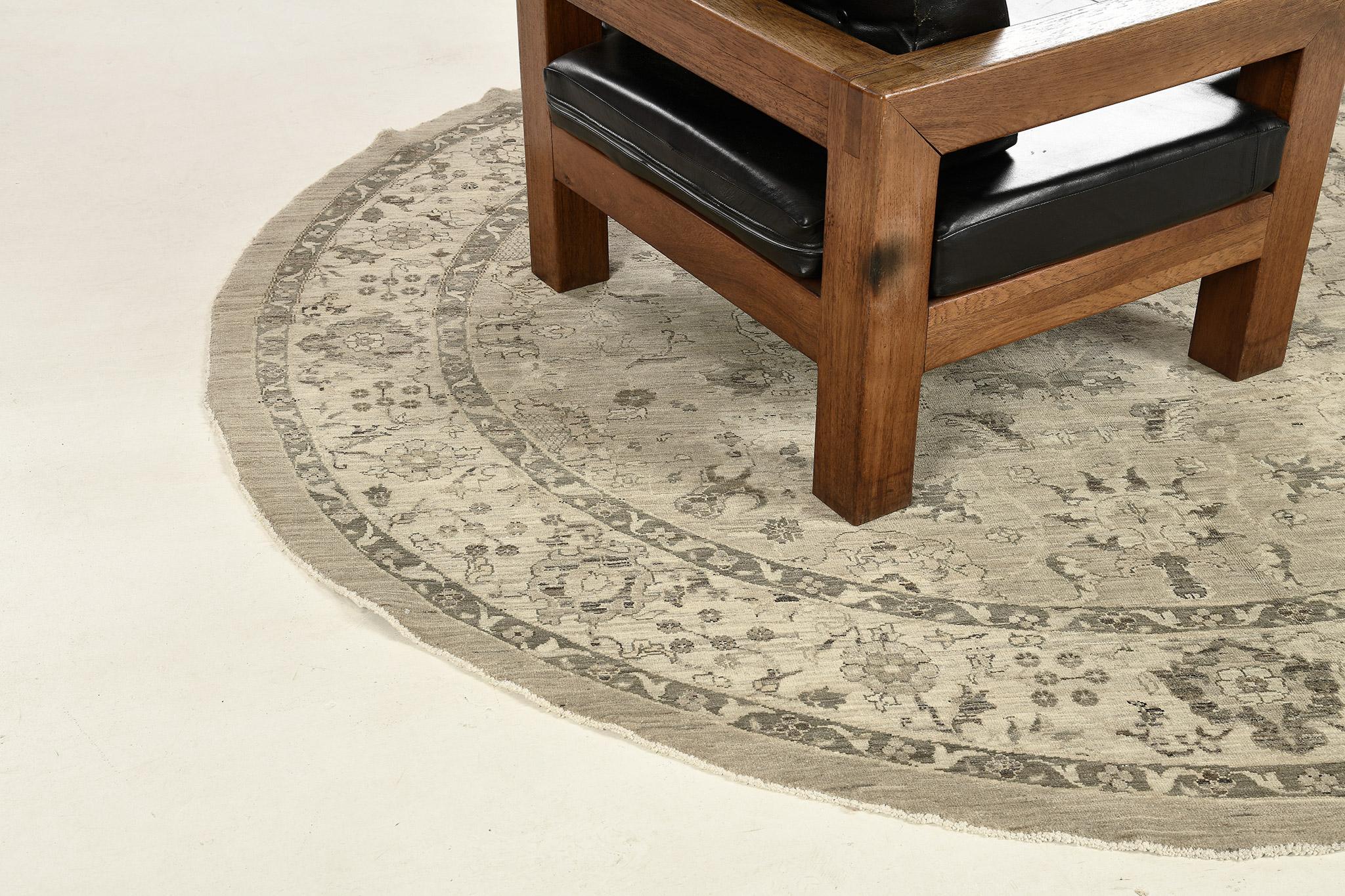 Hand-Knotted Vintage Style Sultanabad Revival Round Rug For Sale
