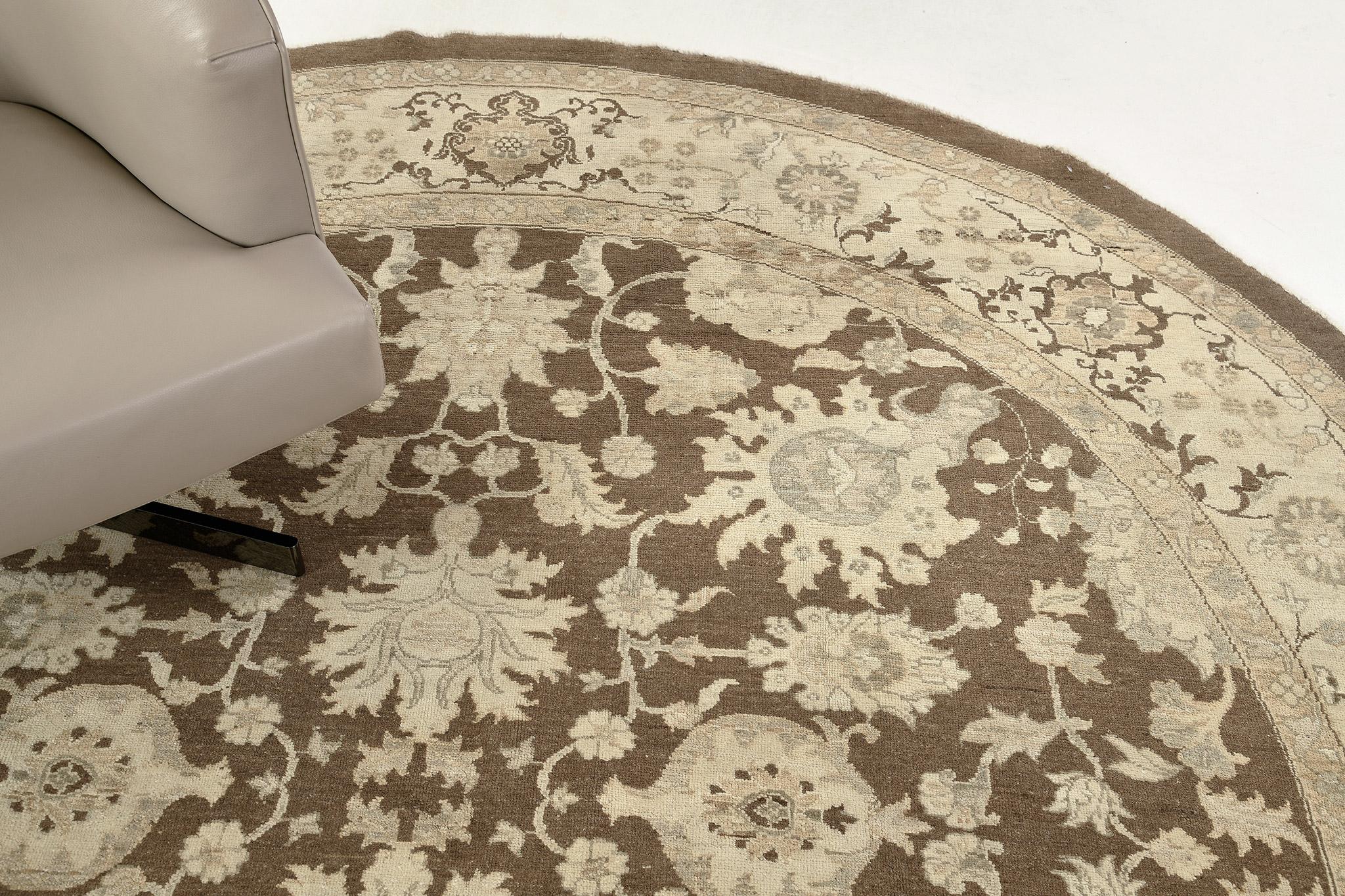 Contemporary Vintage Style Sultanabad Revival Round Rug For Sale