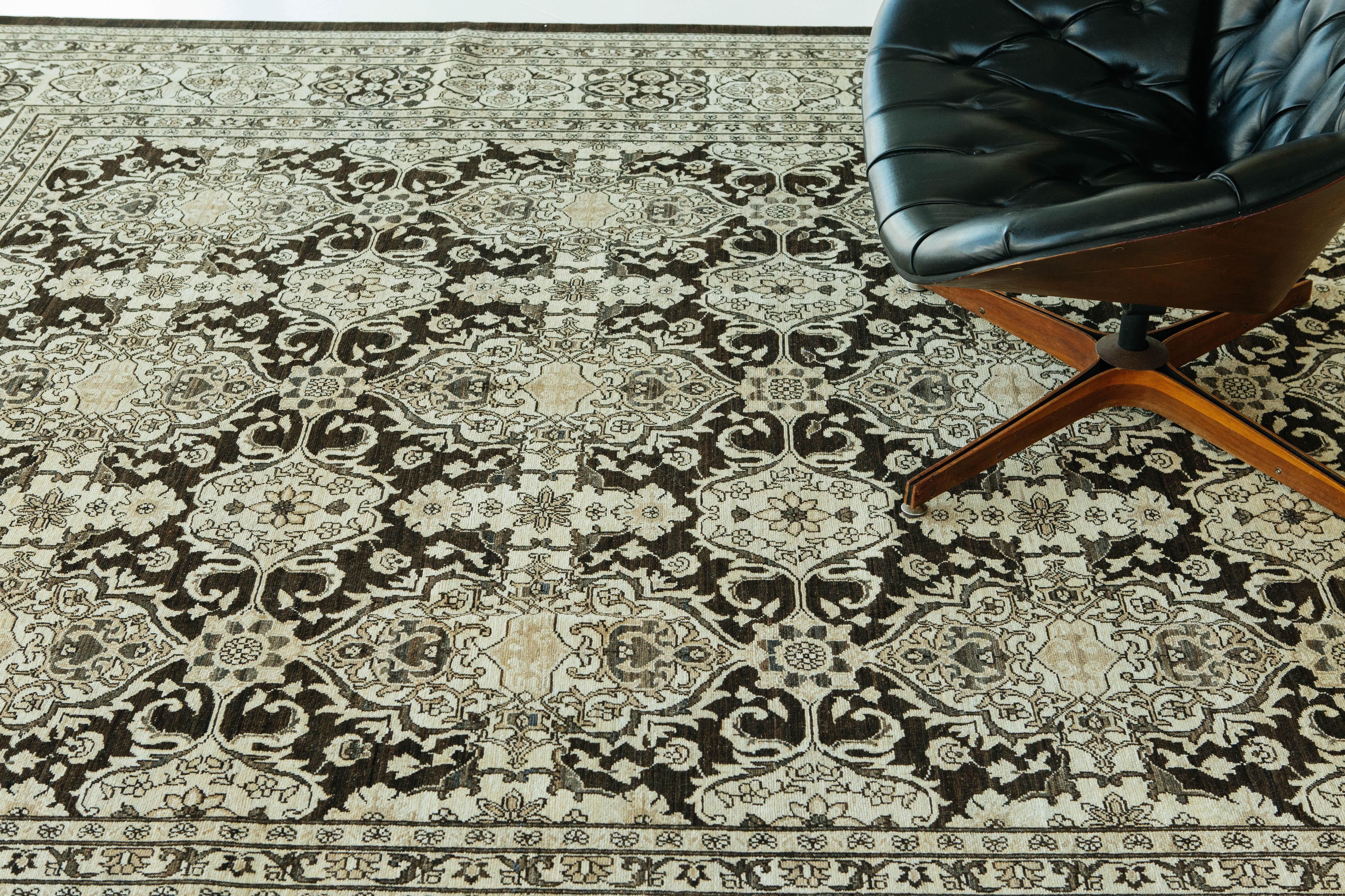 Tabriz - Design vintage avec motifs sur toute sa surface en vente 4