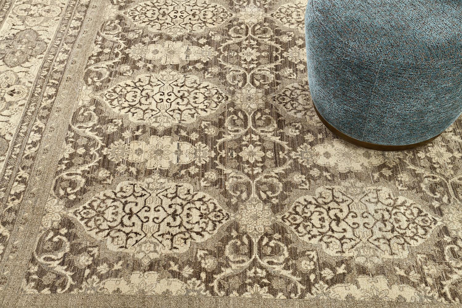 Tabriz-Design-Teppich im Vintage-Stil im Zustand „Neu“ im Angebot in WEST HOLLYWOOD, CA