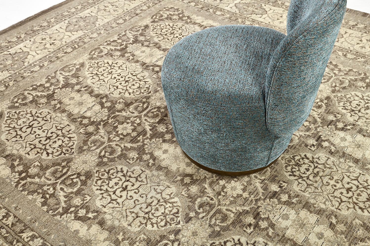 Tabriz-Design-Teppich im Vintage-Stil (21. Jahrhundert und zeitgenössisch) im Angebot