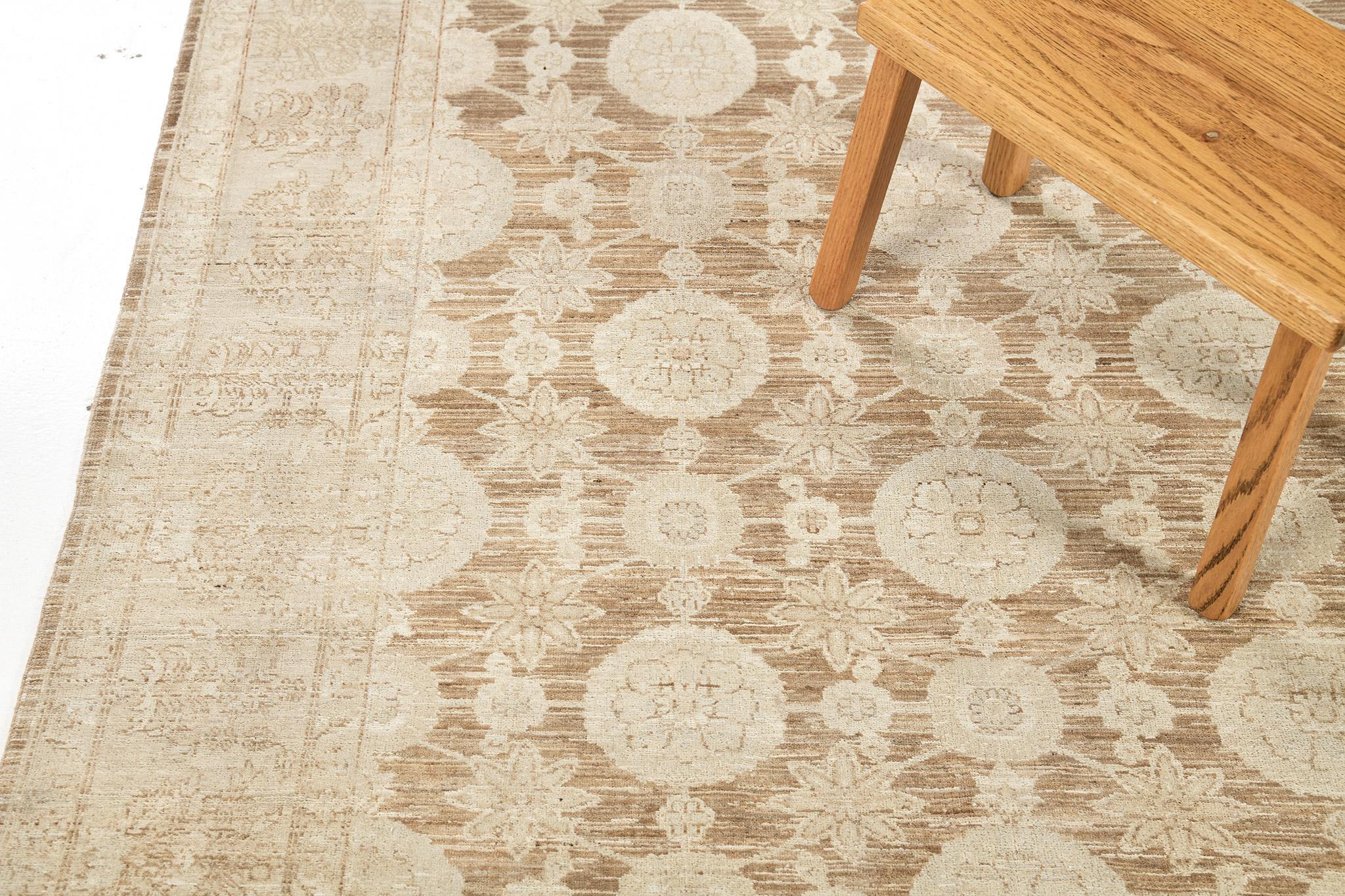 Hand-Knotted Vintage Style Tabriz Revival Rug D5169 For Sale