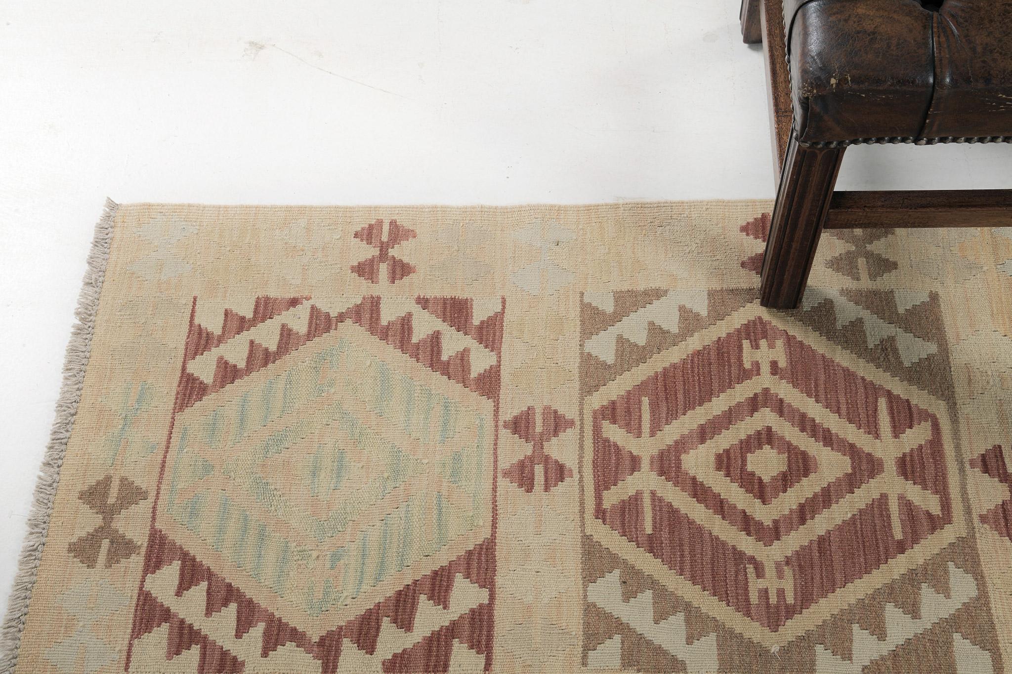 Noué à la main Kilim à tissage plat de style vintage à teinture tribale naturelle en vente