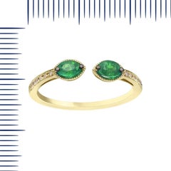 Vintage Style Tsavorite White Diamond Yellow Gold Every Day Fine Stacking Ring