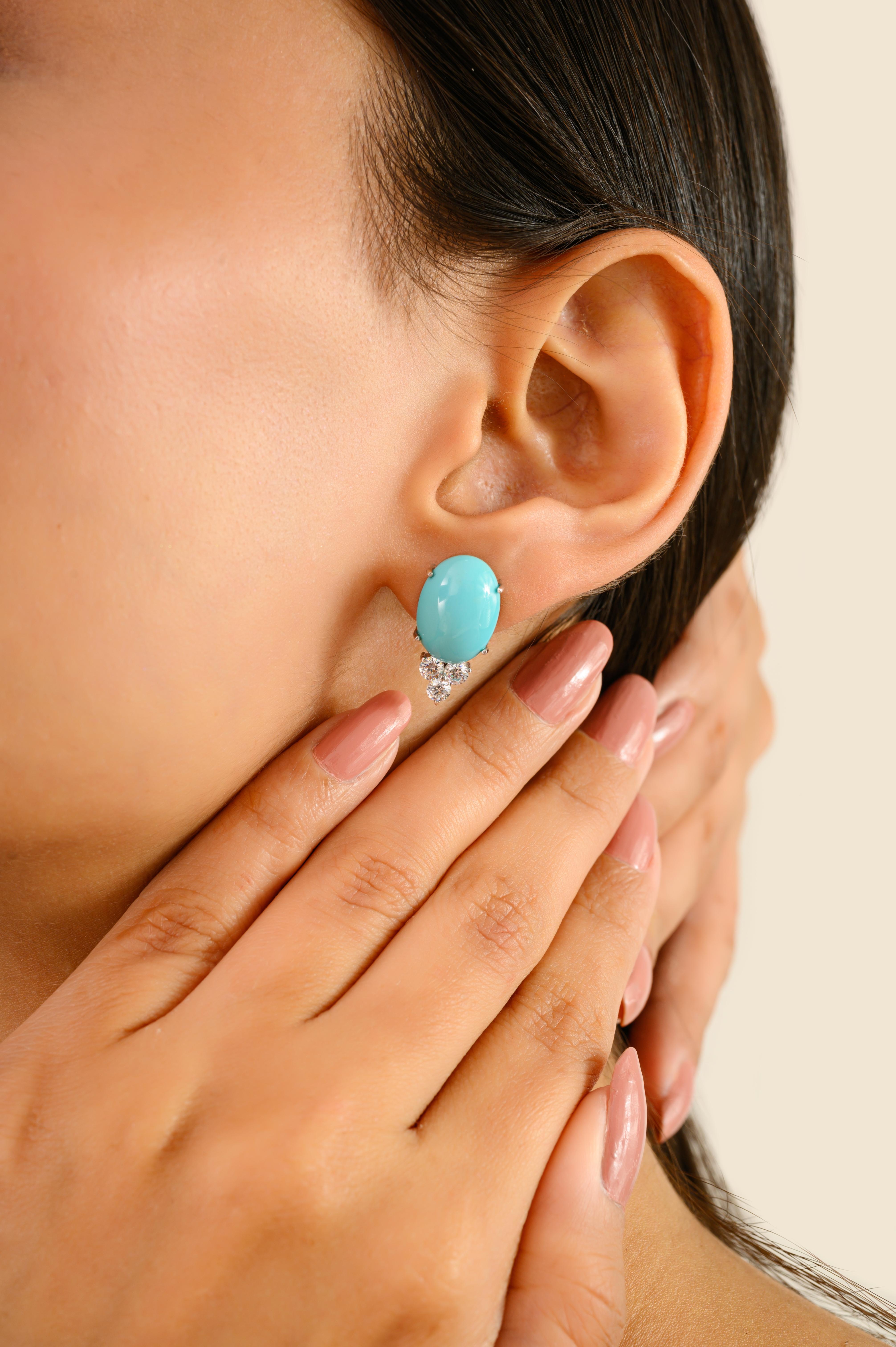 Pendientes de estilo vintage con cabujón de turquesa y trío de circonitas en plata maciza 925 Corte oval en venta
