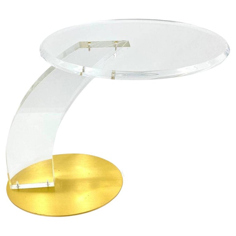 Vintage Stylish Coffee Table in Plexiglass and Brass, Italian Coffee