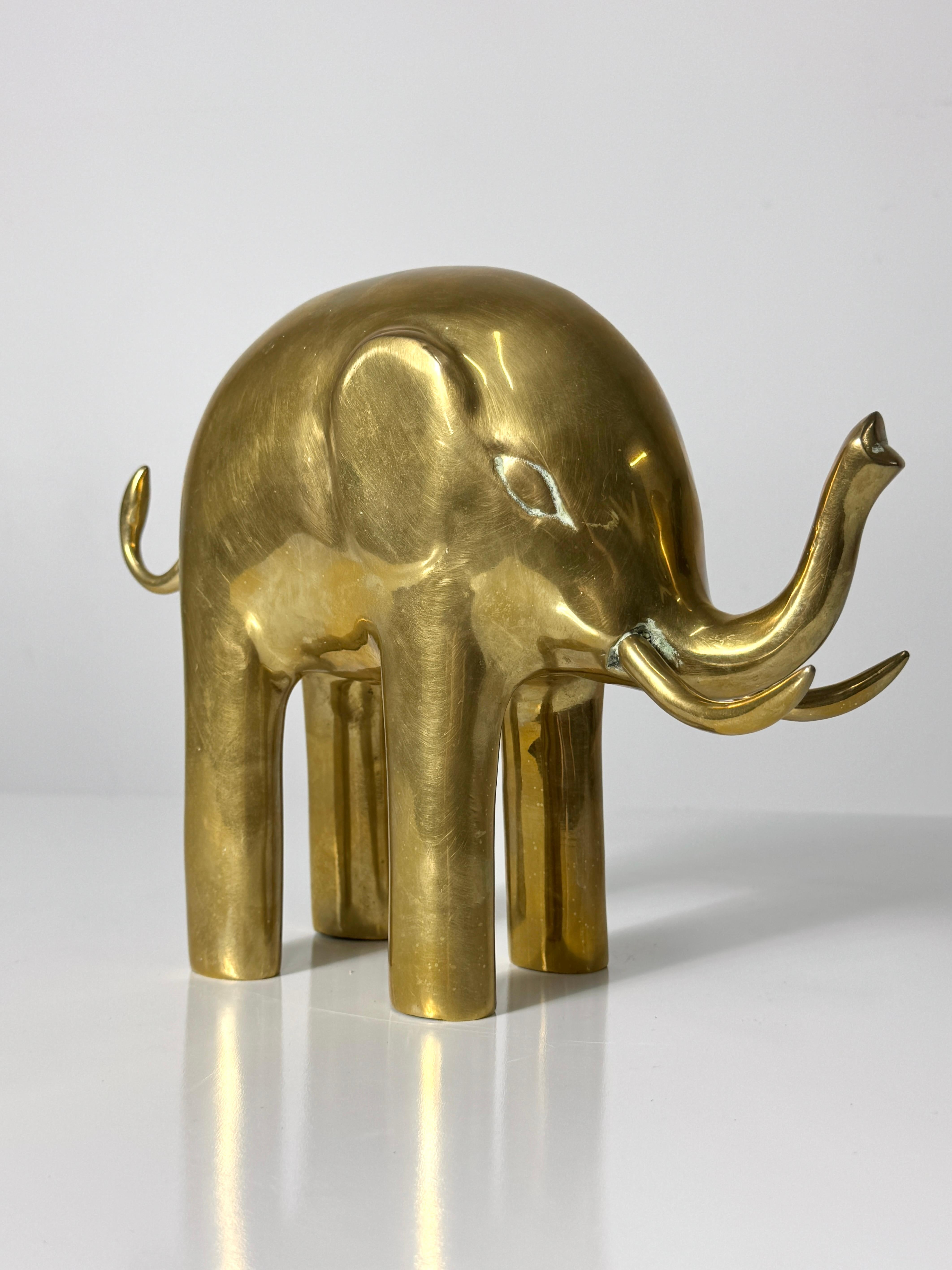 Modern Vintage Stylized Brass Elephant Decorative Sculpture by Dolbi Cashier 1980s For Sale