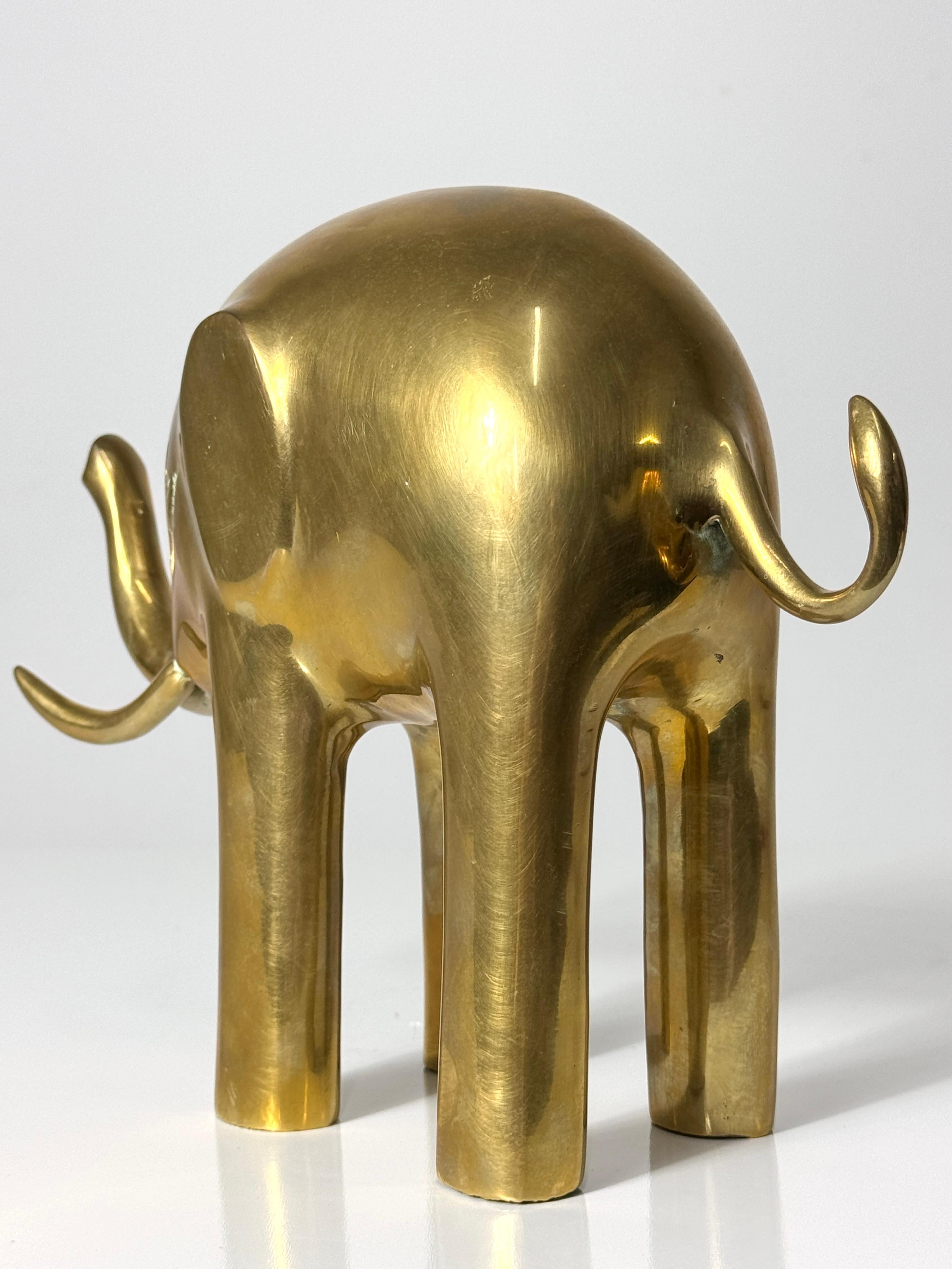 Vintage Stylized Brass Elephant Decorative Sculpture by Dolbi Cashier 1980s For Sale 2