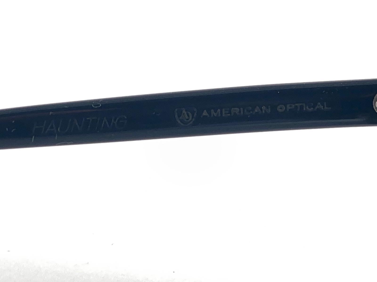 Vintage Suave  Lunettes de soleil noires Midcentury 1960's Made in France en vente 2